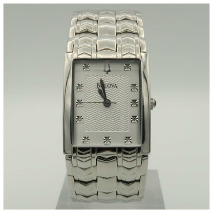 Front view of Bulova Bracelet Men's Quartz Watch 96D100-PO