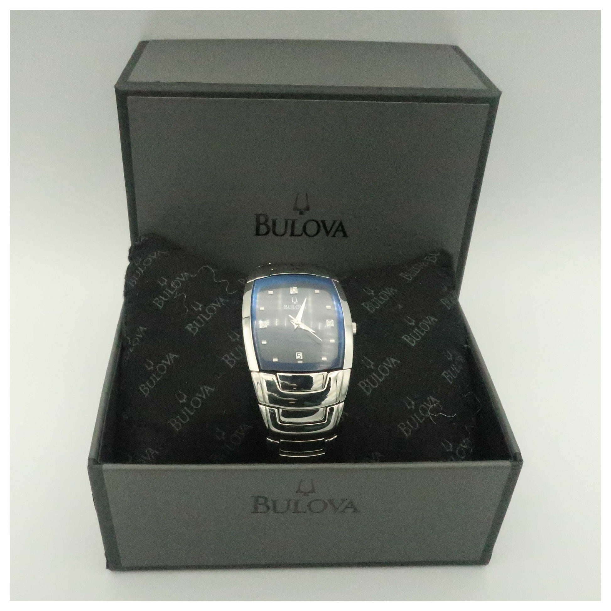 Bulova Diamonds Men's Japanese Quartz (Battery-Powered) Watch 96D20-PO - Image #2