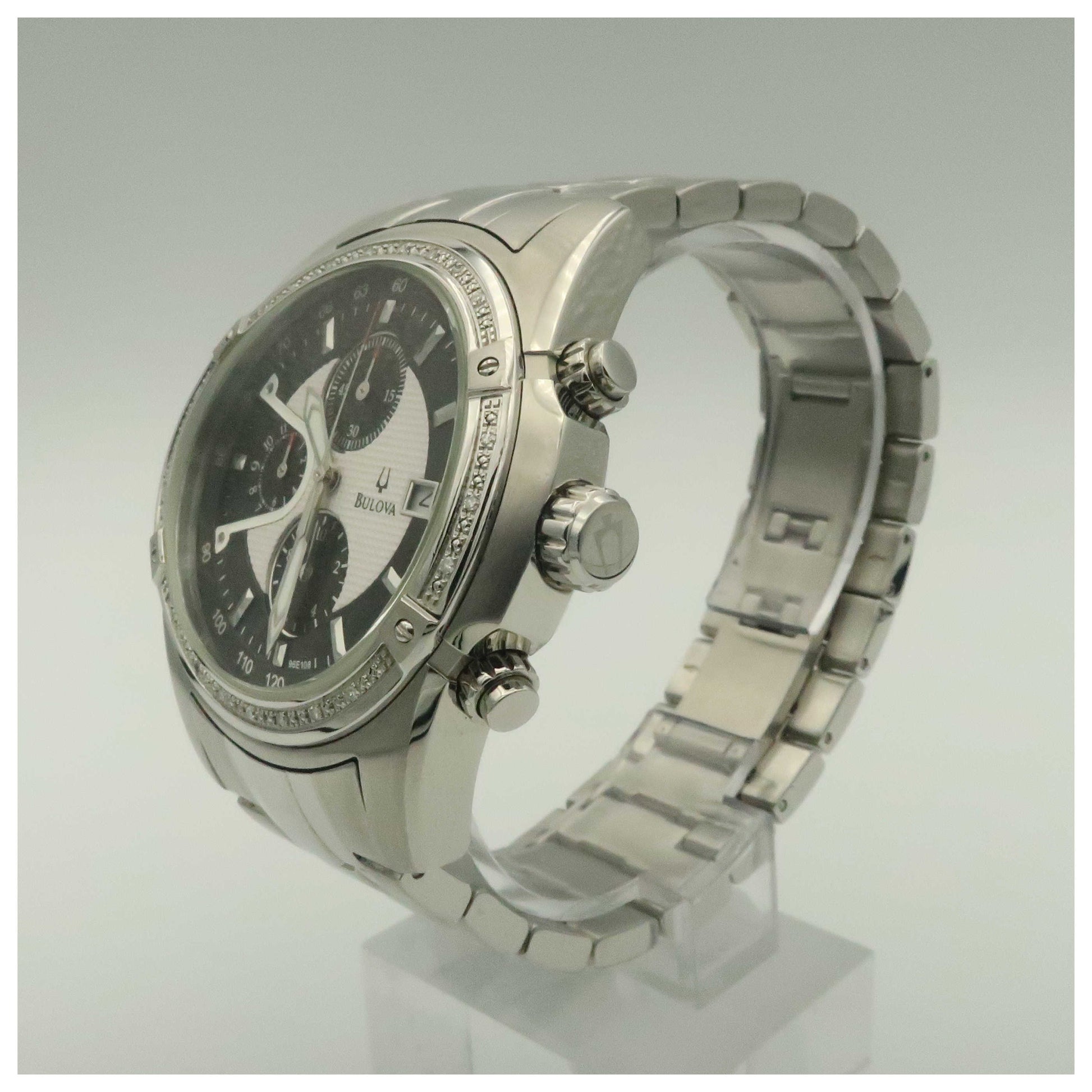 Bulova Diamonds Men's Quartz Watch 96E108-SDV2 - Image #4