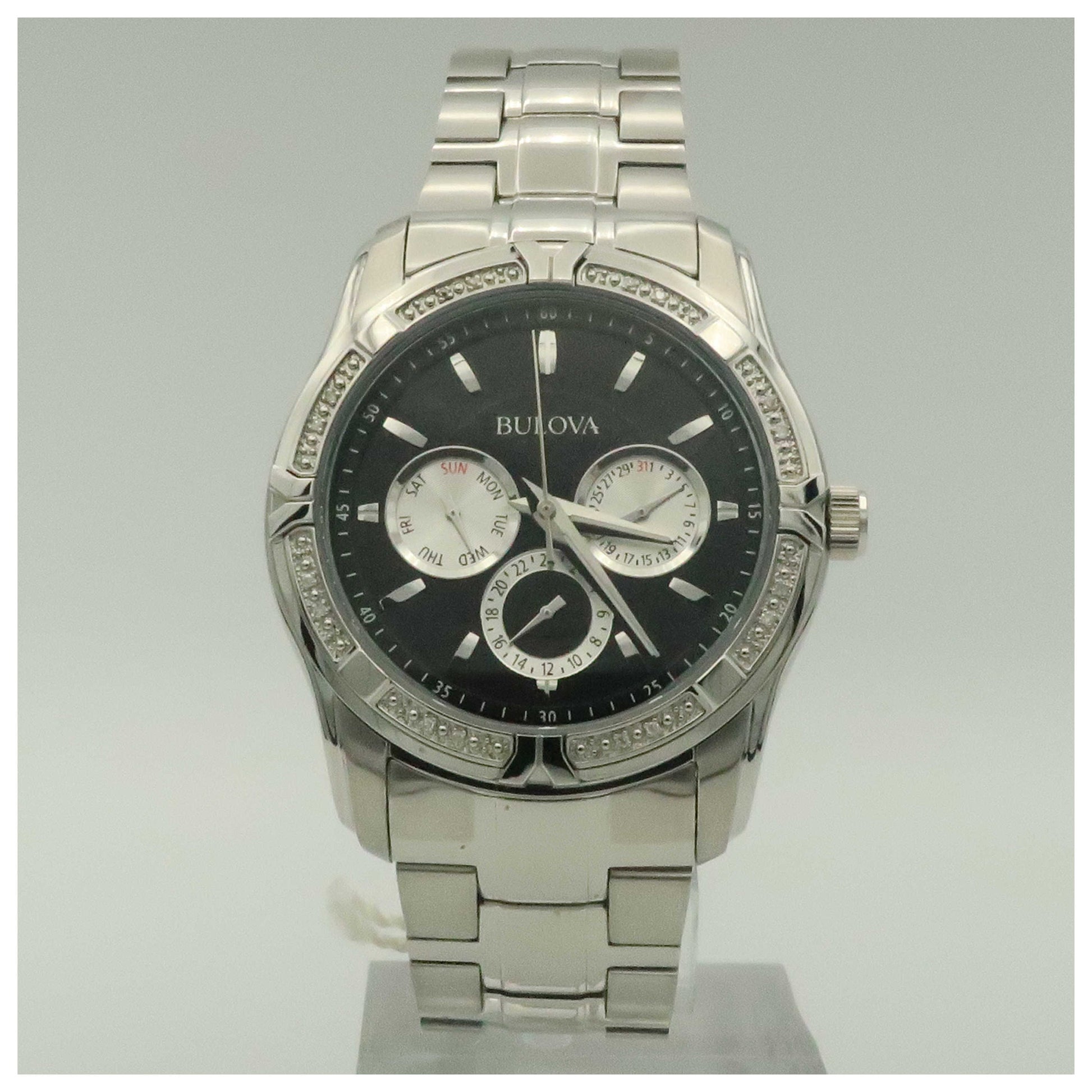 Front view of Bulova Diamonds Men's Japanese Quartz (Battery-Powered) Watch 96E115-PO