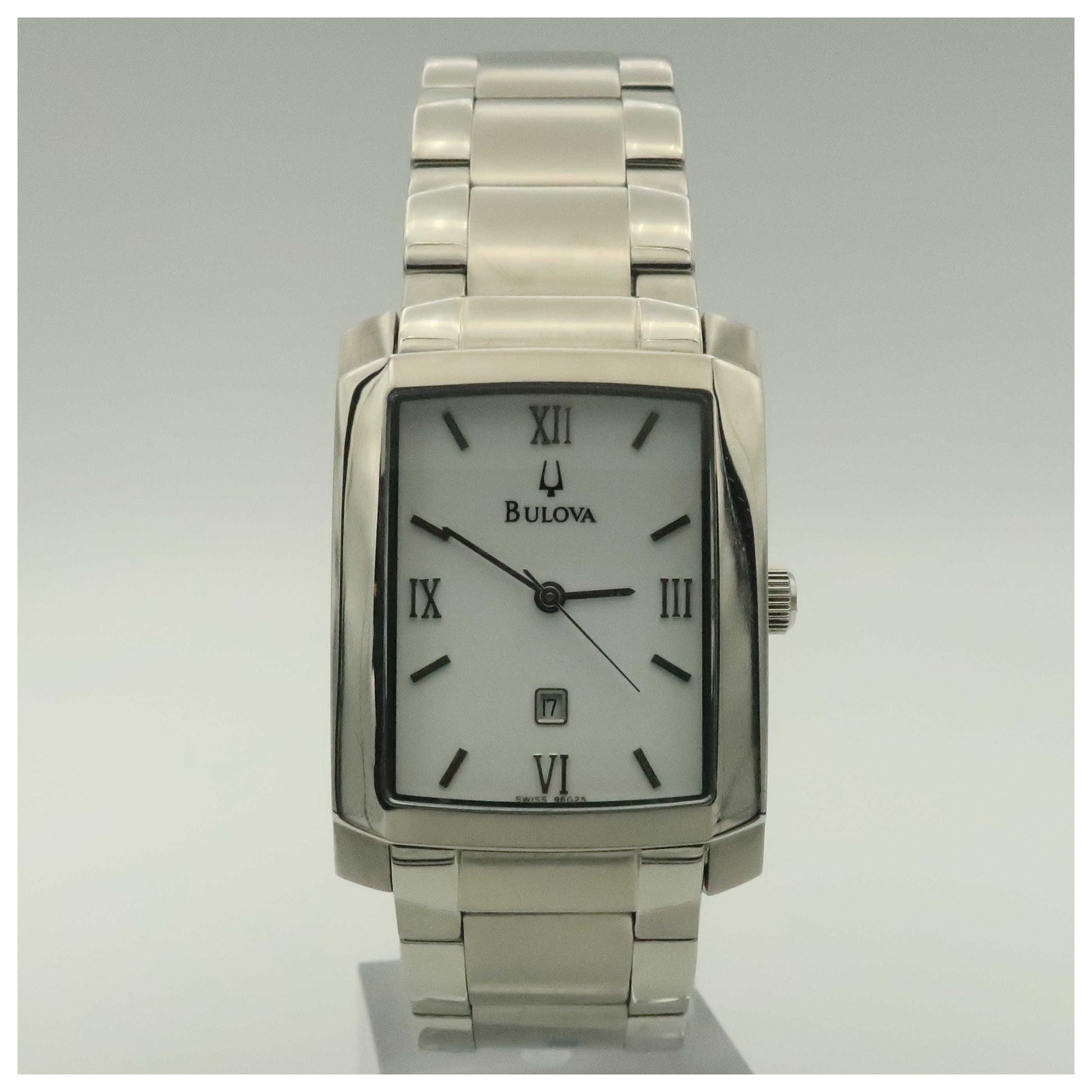 Front view of Bulova Bracelet Men's Quartz Watch 96G25-SDV