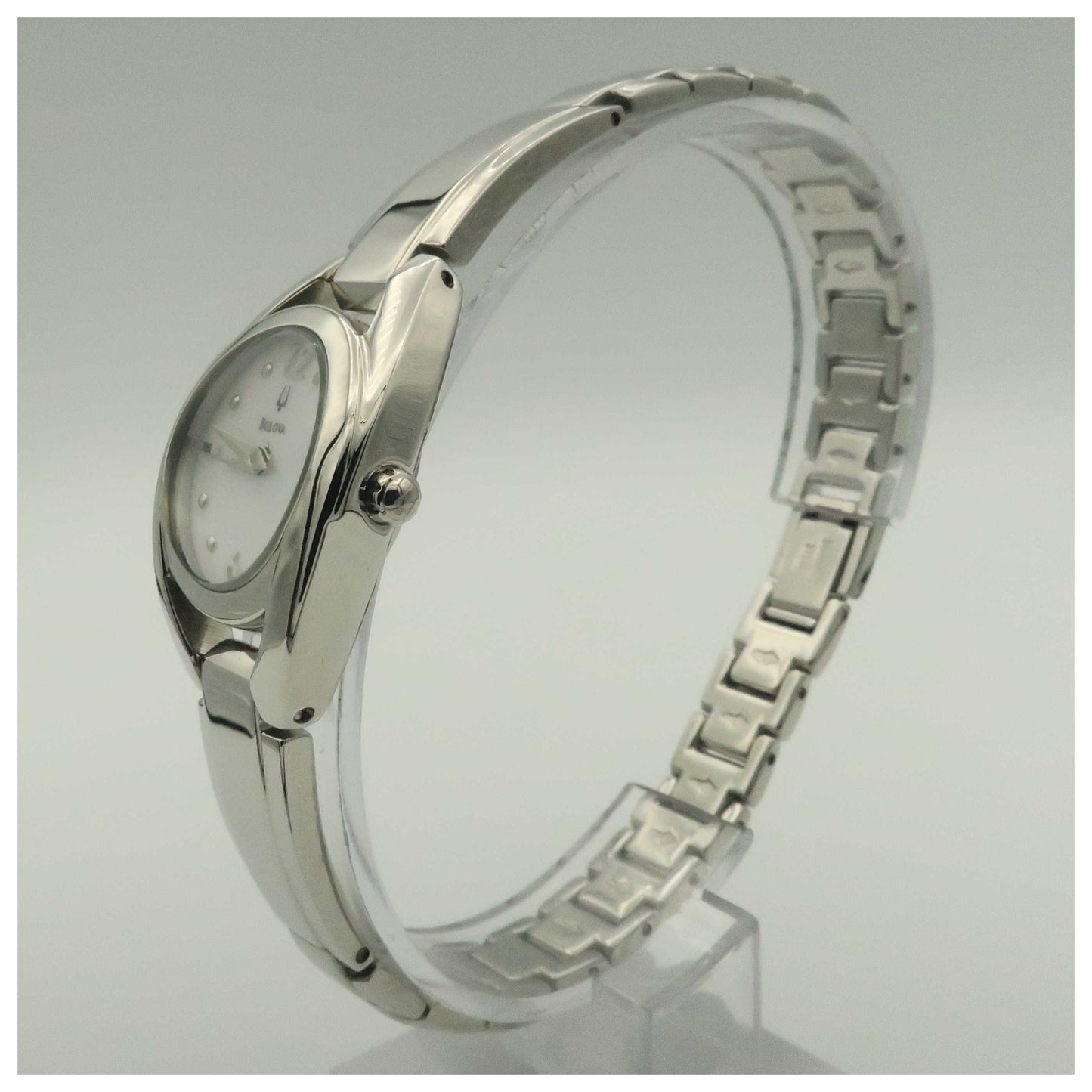 Bulova Bangle Women's Quartz Watch 96L125-SD - Image #4