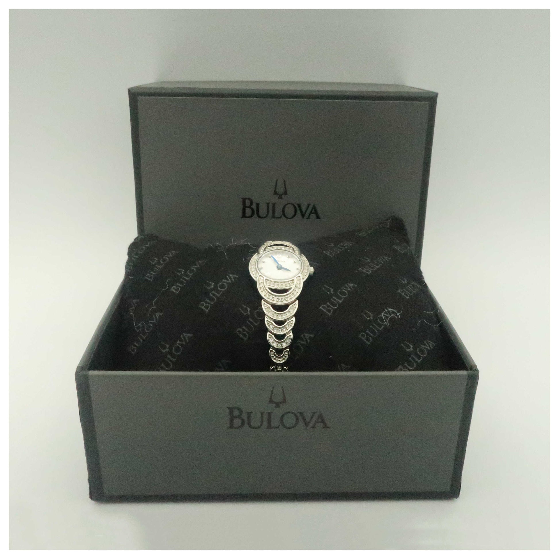 Bulova Crystal Women's Japanese Quartz (Battery-Powered) Watch 96L139-PO - Image #6