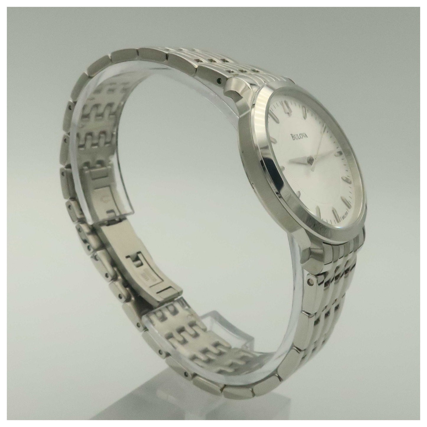 Bulova Dress Women's Japanese Quartz (Battery-Powered) Watch 96L158-PO - Image #3