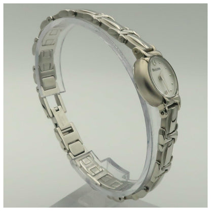 Bulova Bracelet Women's Japanese Quartz (Battery-Powered) Watch 96L90-SDV - Image #3