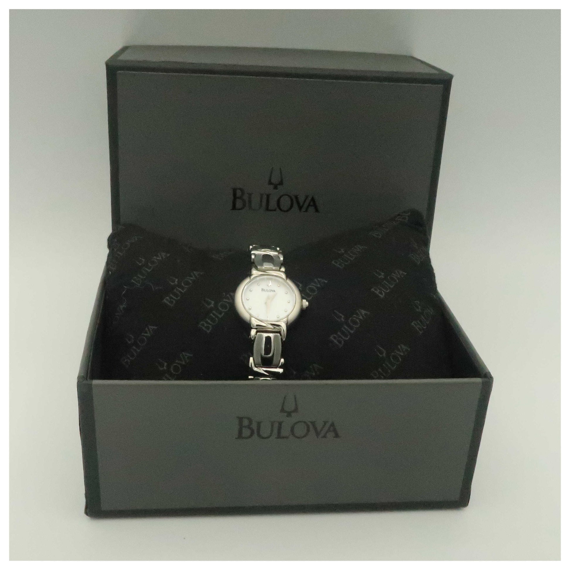 Bulova Bracelet Women's Japanese Quartz (Battery-Powered) Watch 96L90-SDV - Image #6