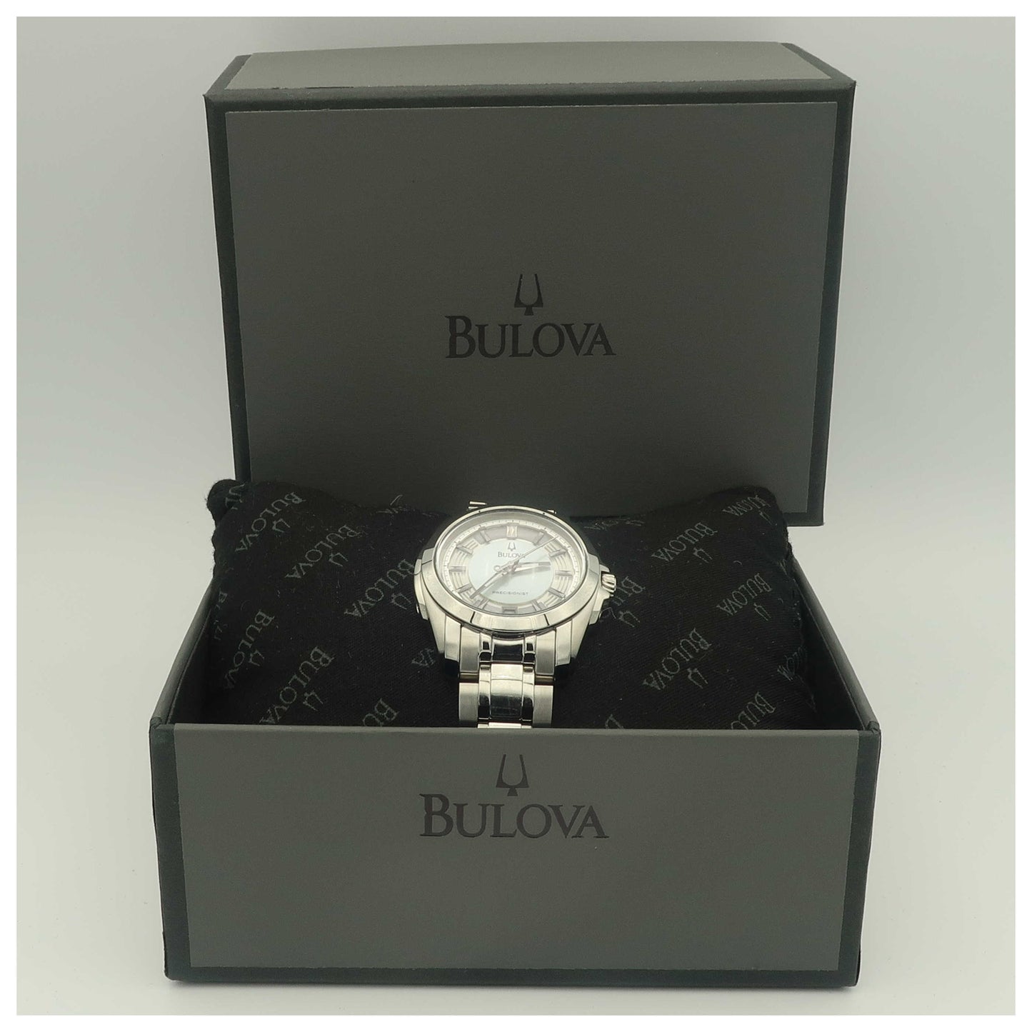 Bulova Precisionist Women's Japanese Quartz (Battery-Powered) Watch 96M108-SD - Image #6