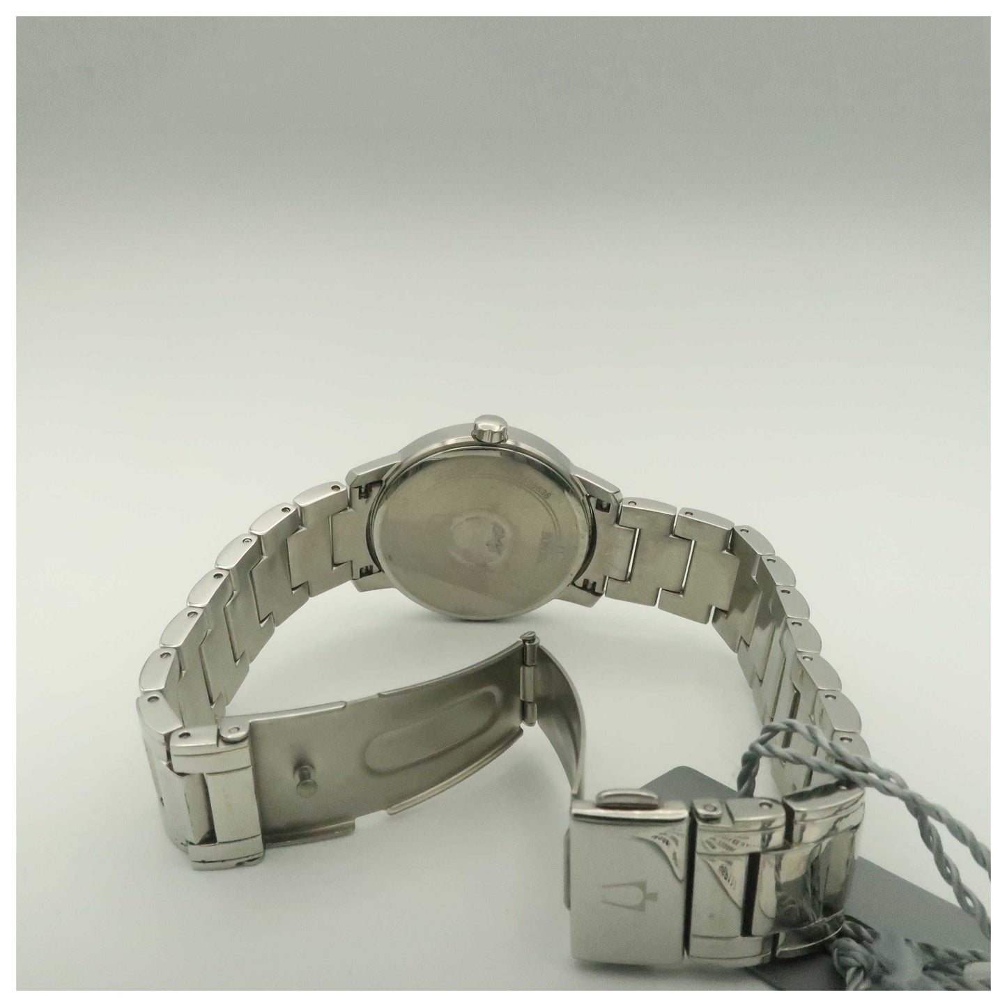 Bulova Diamonds Women's Japanese Quartz (Battery-Powered) Watch 96P111-PO - Image #7