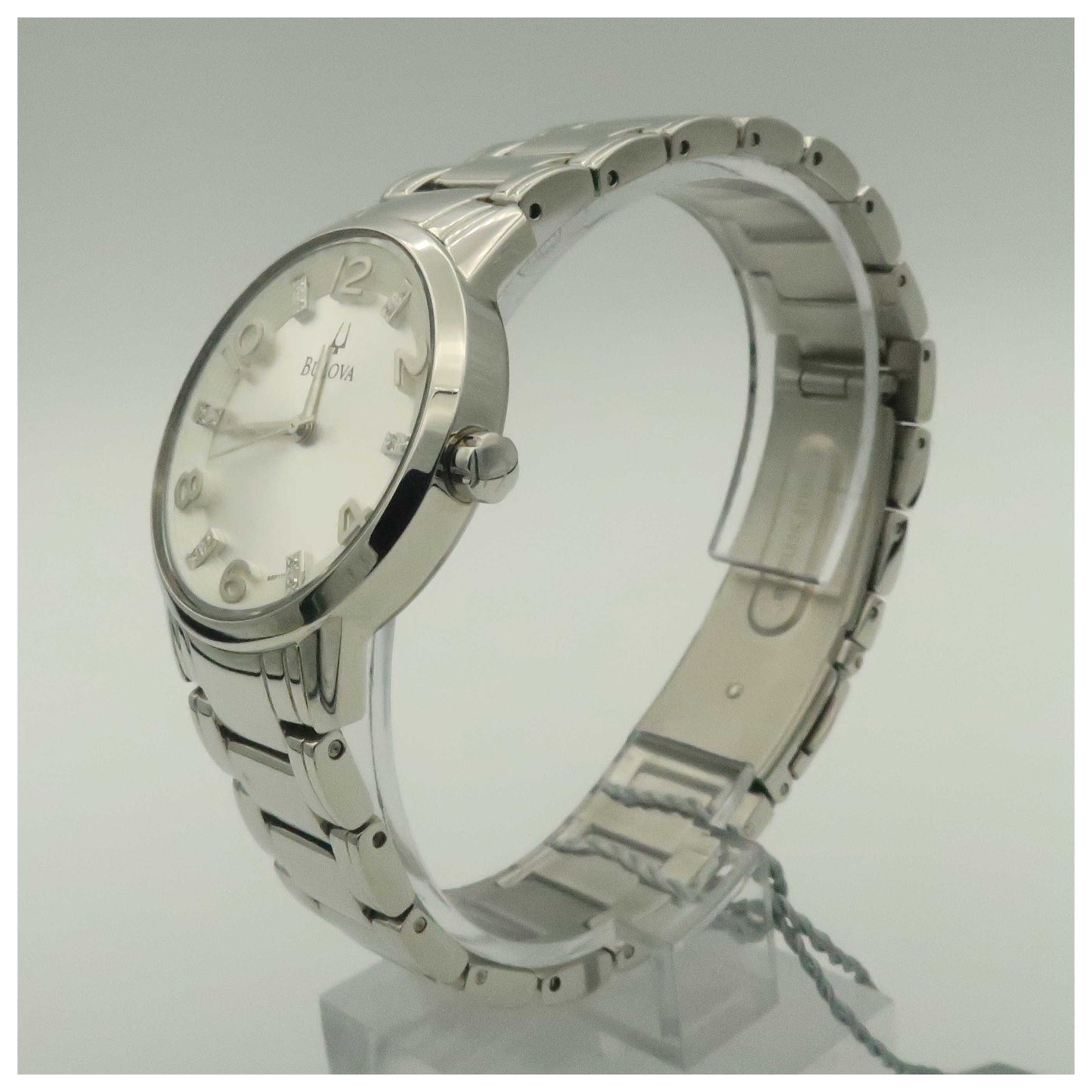 Bulova Diamonds Women's Japanese Quartz (Battery-Powered) Watch 96P111-SD - Image #4
