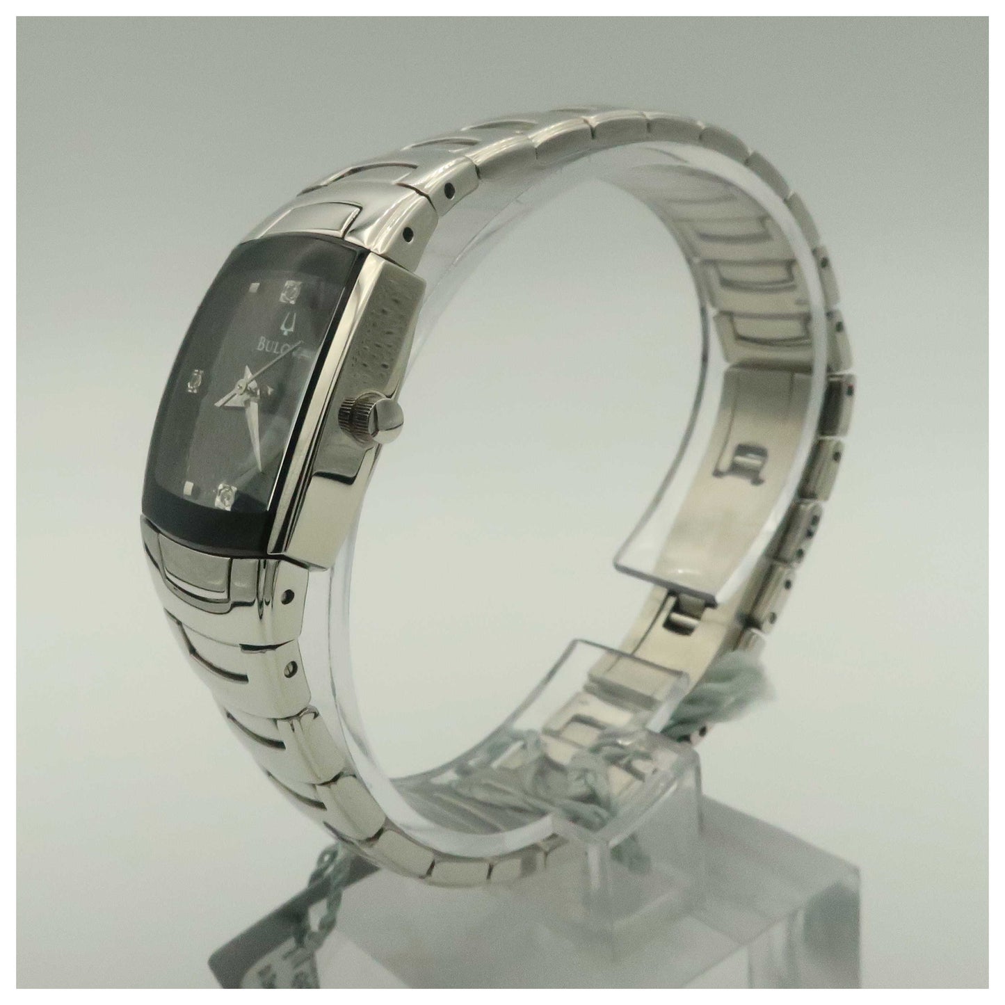 Bulova Diamonds Women's Japanese Quartz (Battery-Powered) Watch 96P15-PO - Image #4