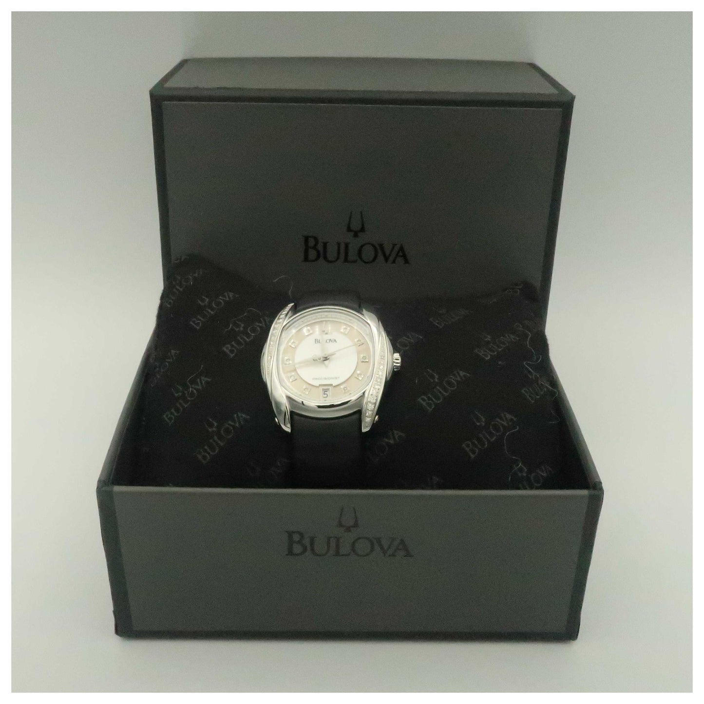 Bulova Precisionist Women's Japanese Quartz (Battery-Powered) Watch 96R140-SDV - Image #6