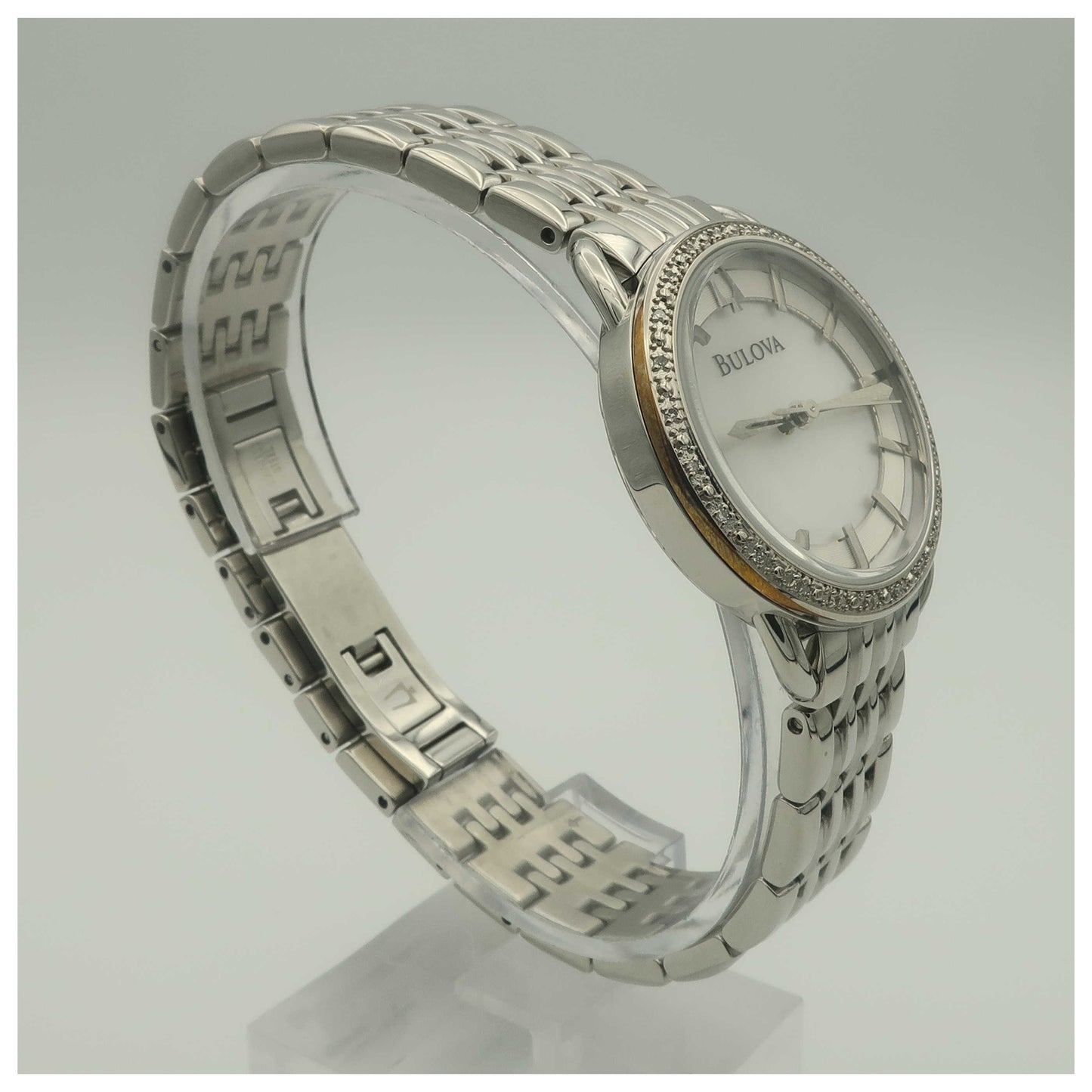 Bulova Diamonds Women's Japanese Quartz (Battery-Powered) Watch 96R146-PO - Image #3