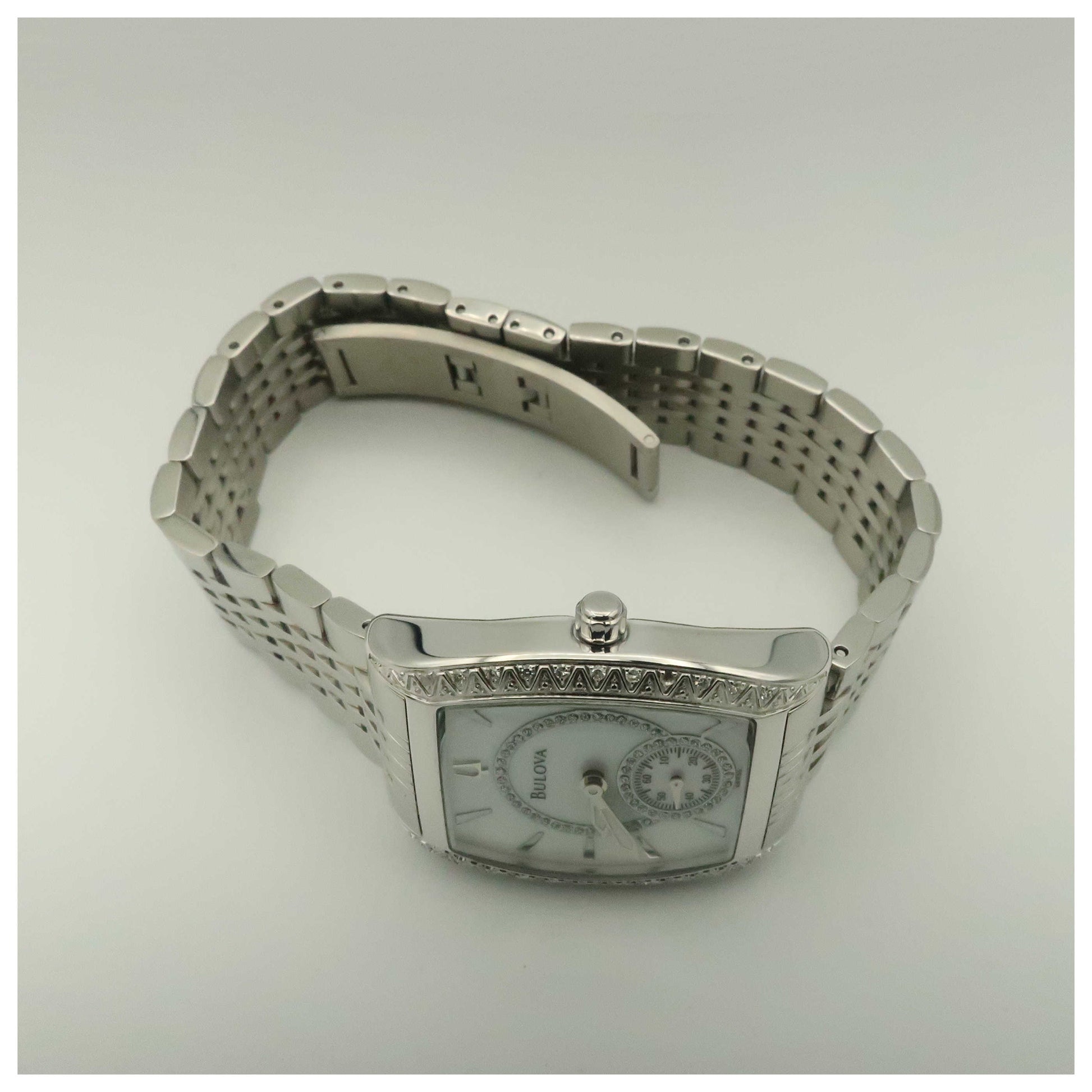Bulova Diamonds Women's Quartz Watch 96R50-PO - Image #8