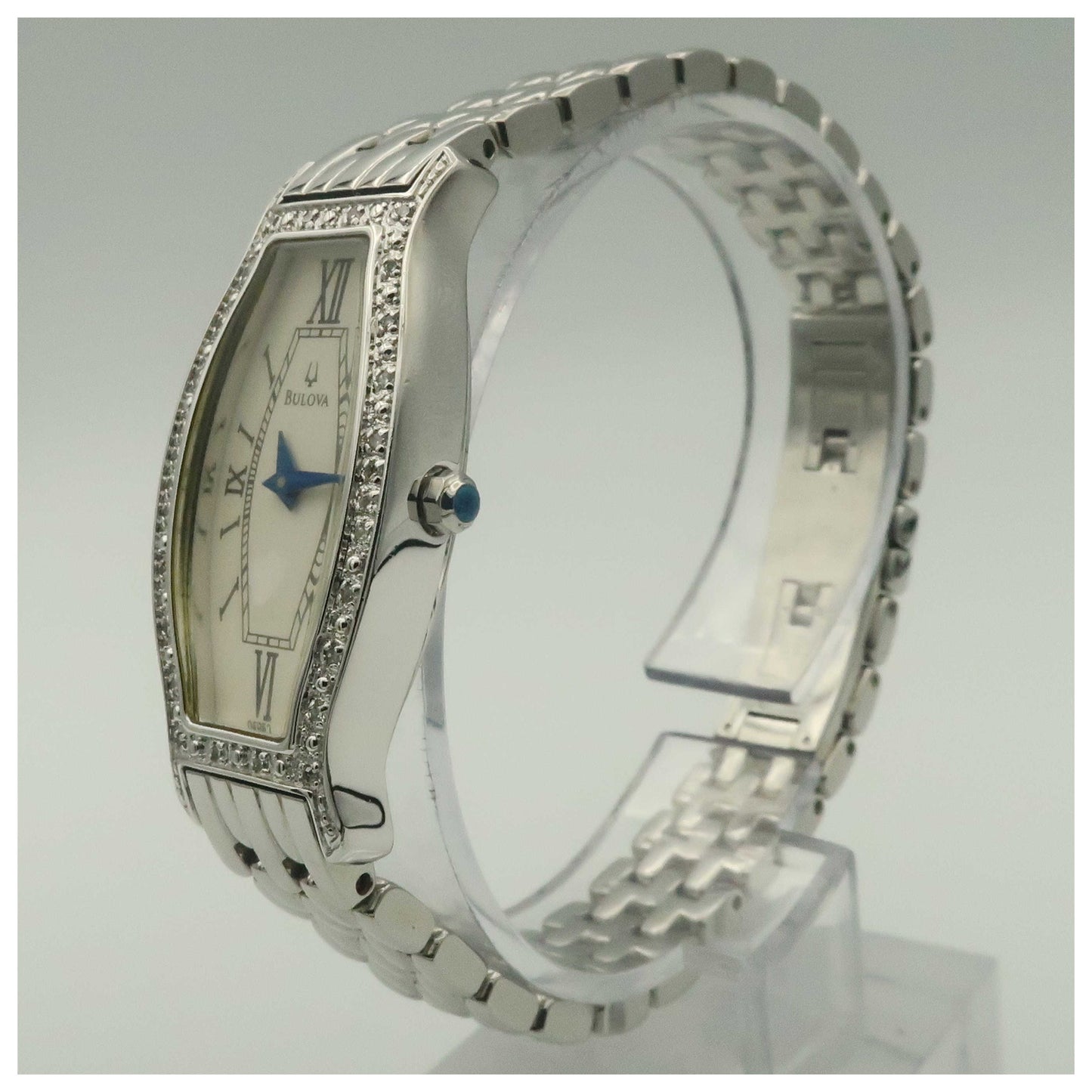 Bulova Diamonds Women's Quartz Watch 96R52-PO2 - Image #4