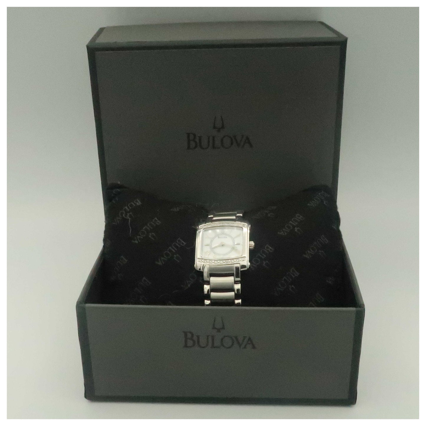 Bulova Diamonds Women's Quartz Watch 96R56-PO - Image #6