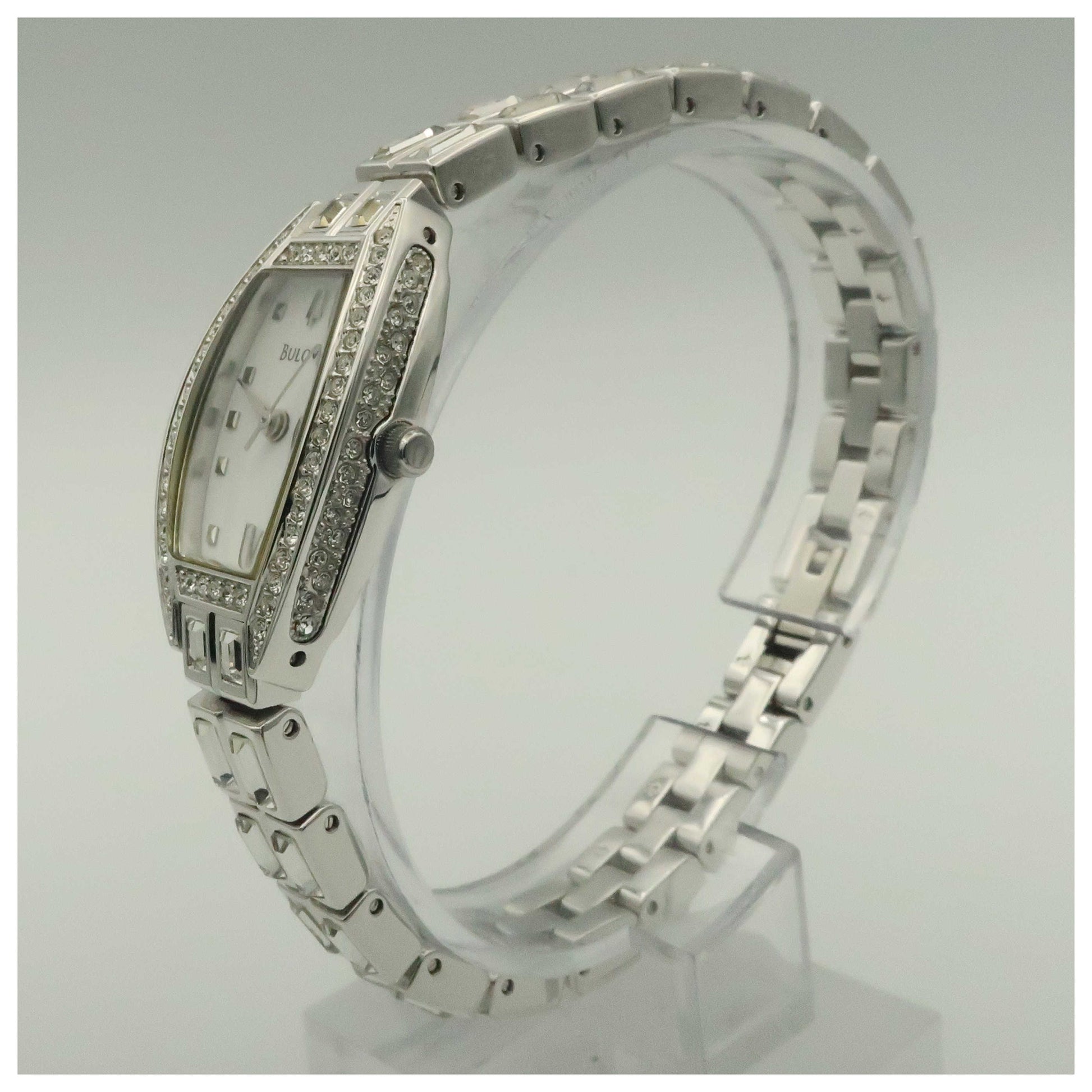 Bulova Crystal Women's Japanese Quartz (Battery-Powered) Watch 96T26-PO - Image #4