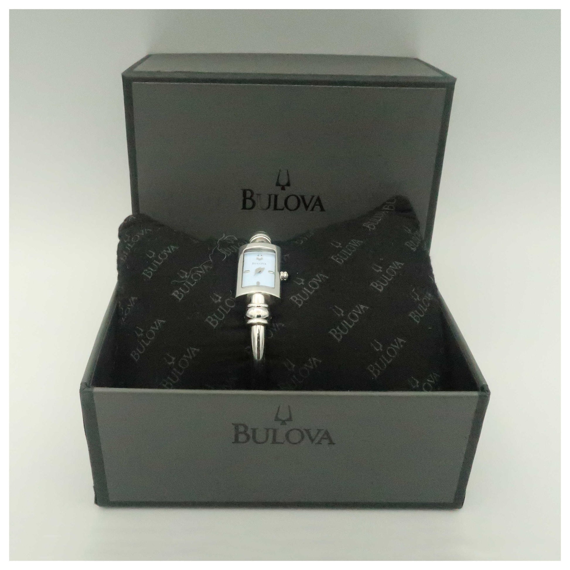 Bulova Bangle Women's Quartz Watch 96T39-PO - Image #6