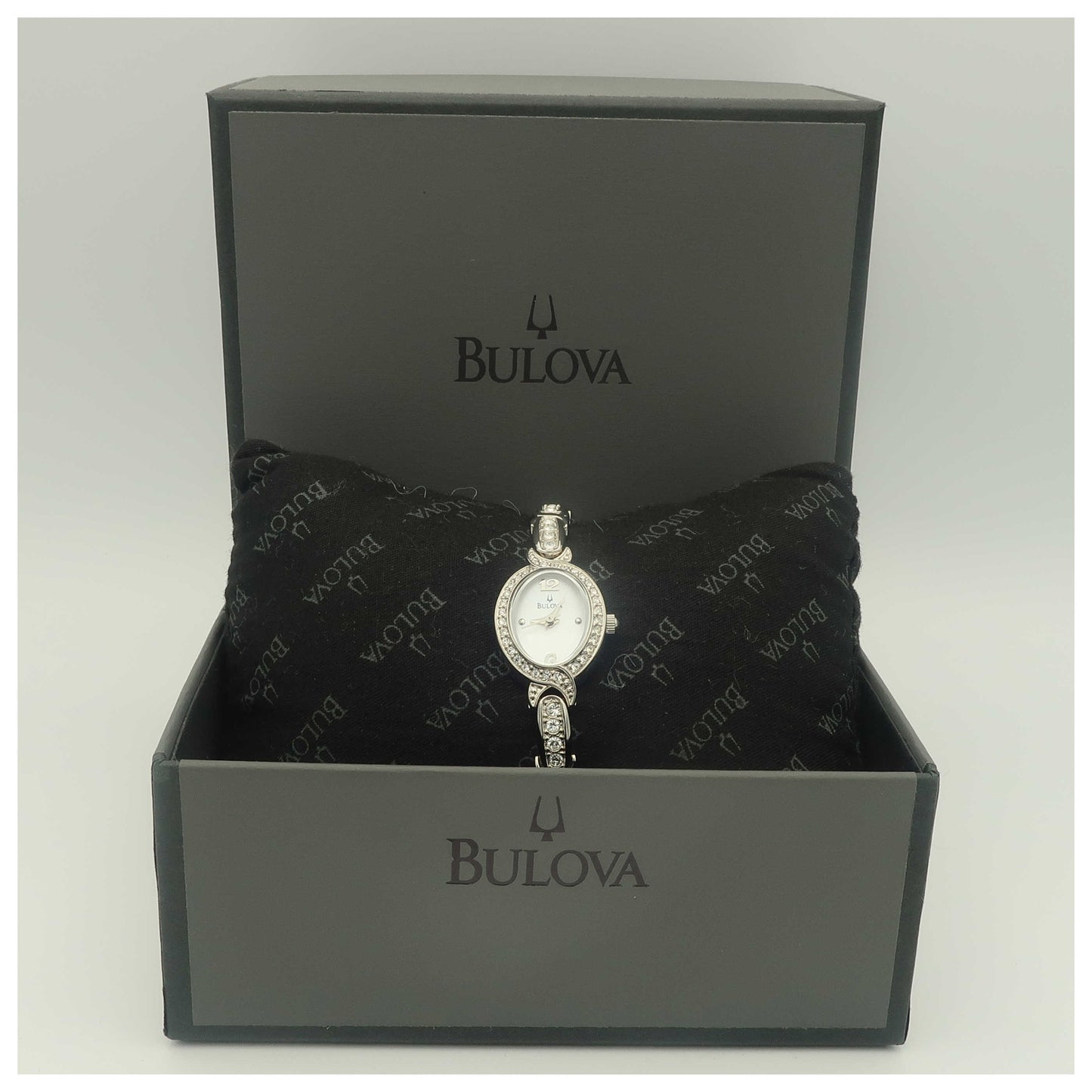 Bulova Crystal Women's Quartz Watch 96X109-SDV - Image #6
