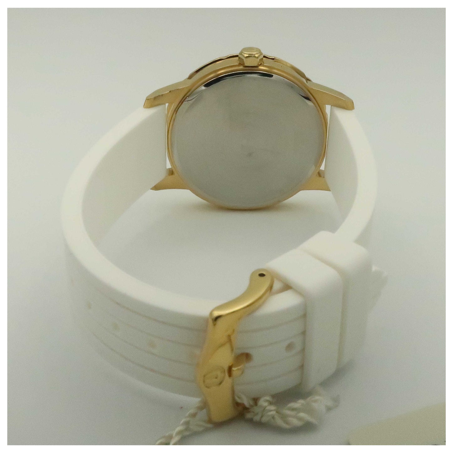 Bulova Strap Women's Japanese Quartz (Battery-Powered) Watch 97N108-SDV - Image #2