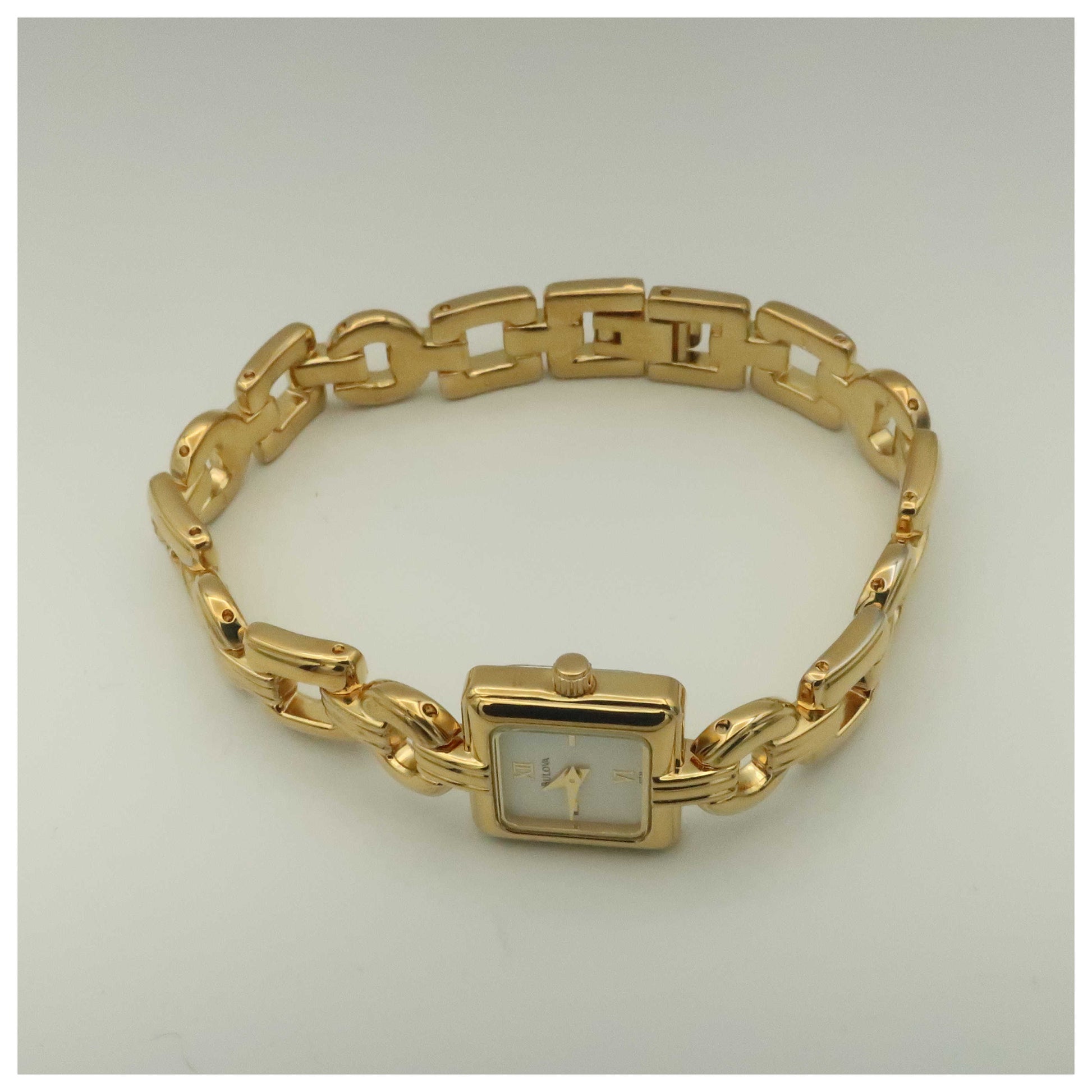 Bulova Bracelet Women's Quartz Watch 97T38-SDV - Image #8