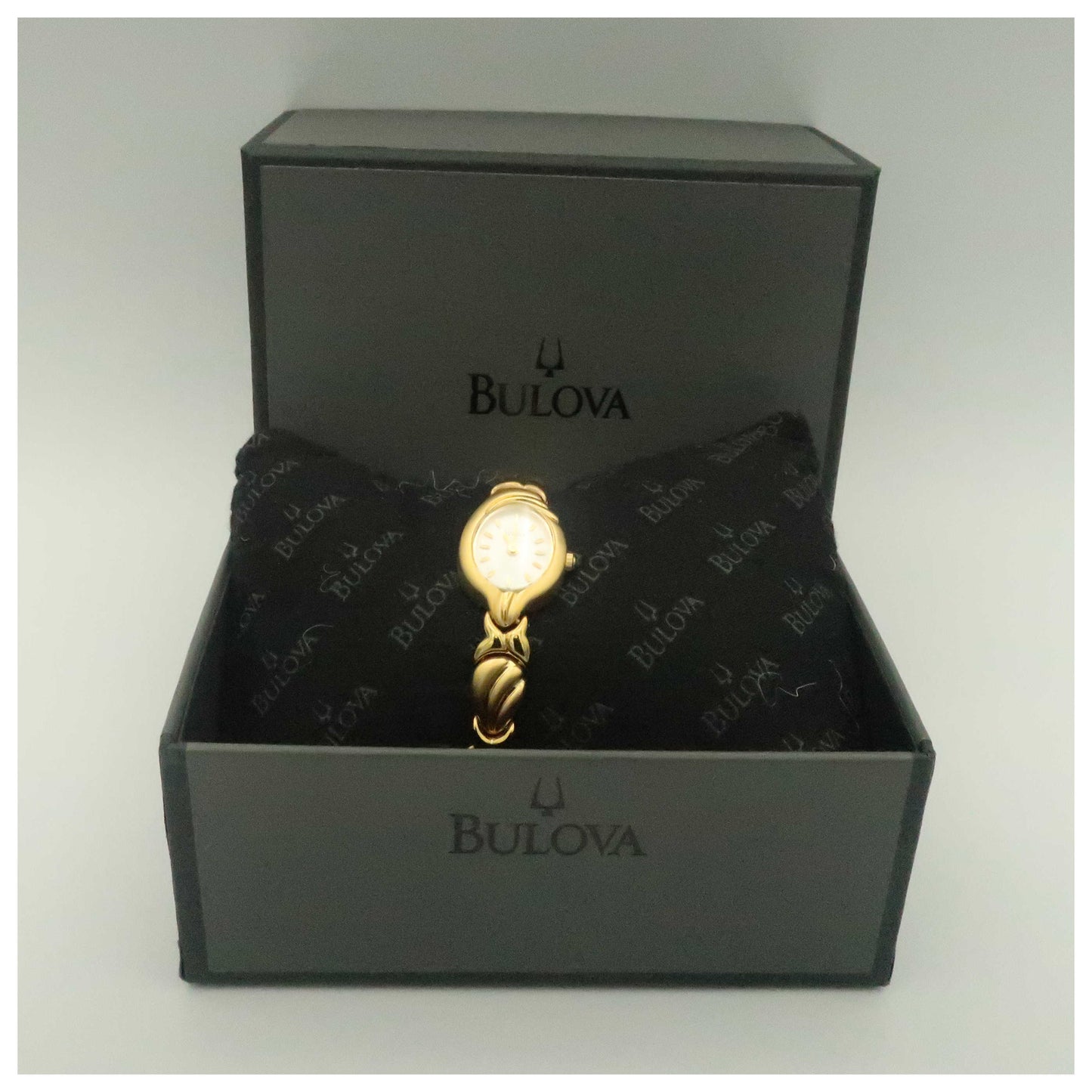 Bulova Bracelet Women's Quartz Watch 97T67-PO - Image #6