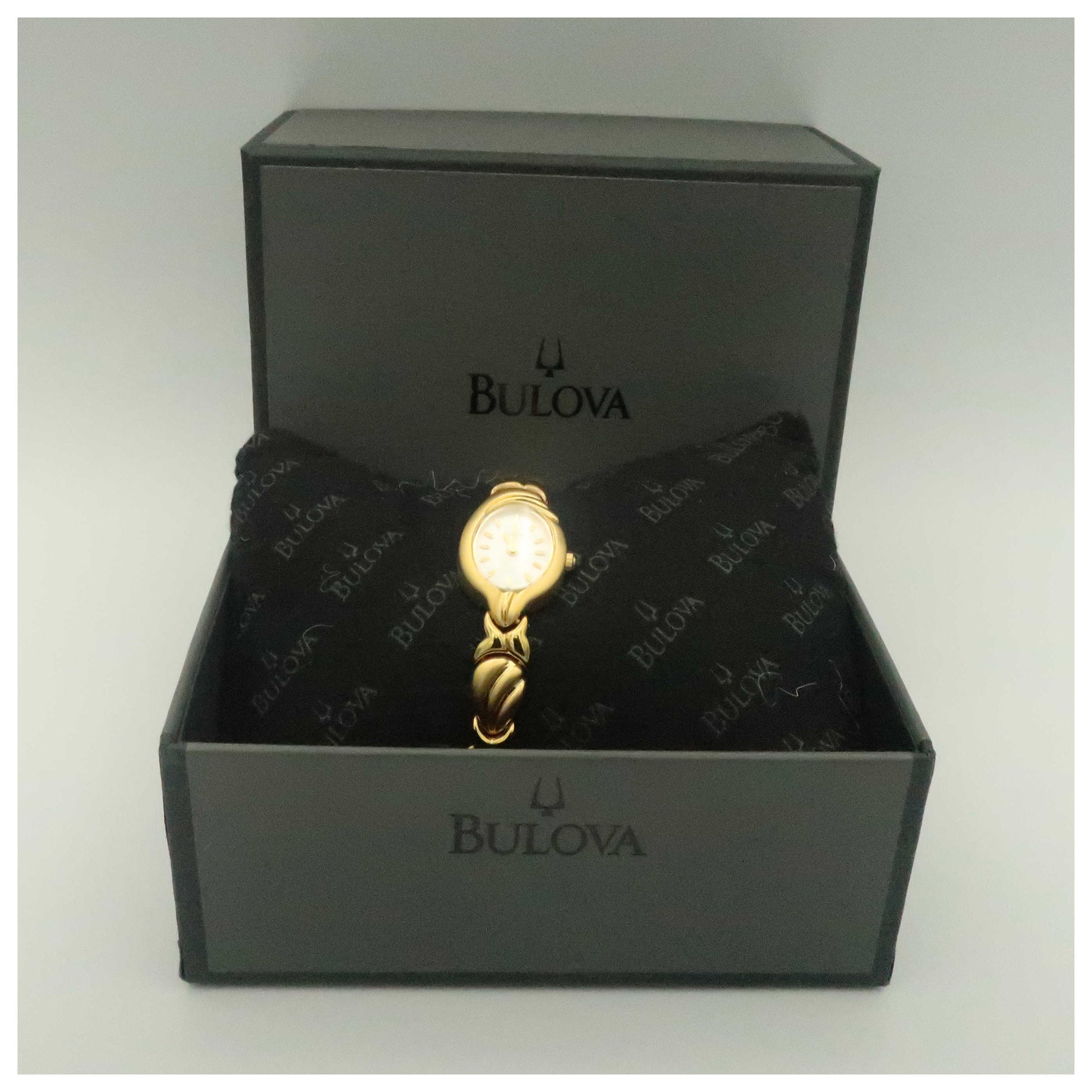 Bulova Bracelet Women's Quartz Watch 97T67-PO - Image #6