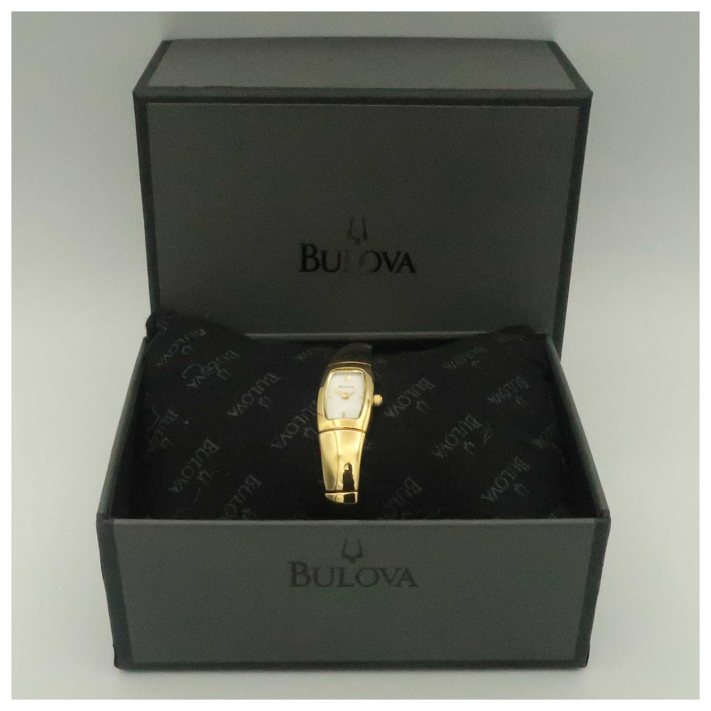 Bulova Bangle Women's Quartz Watch 97V01-PO - Image #6