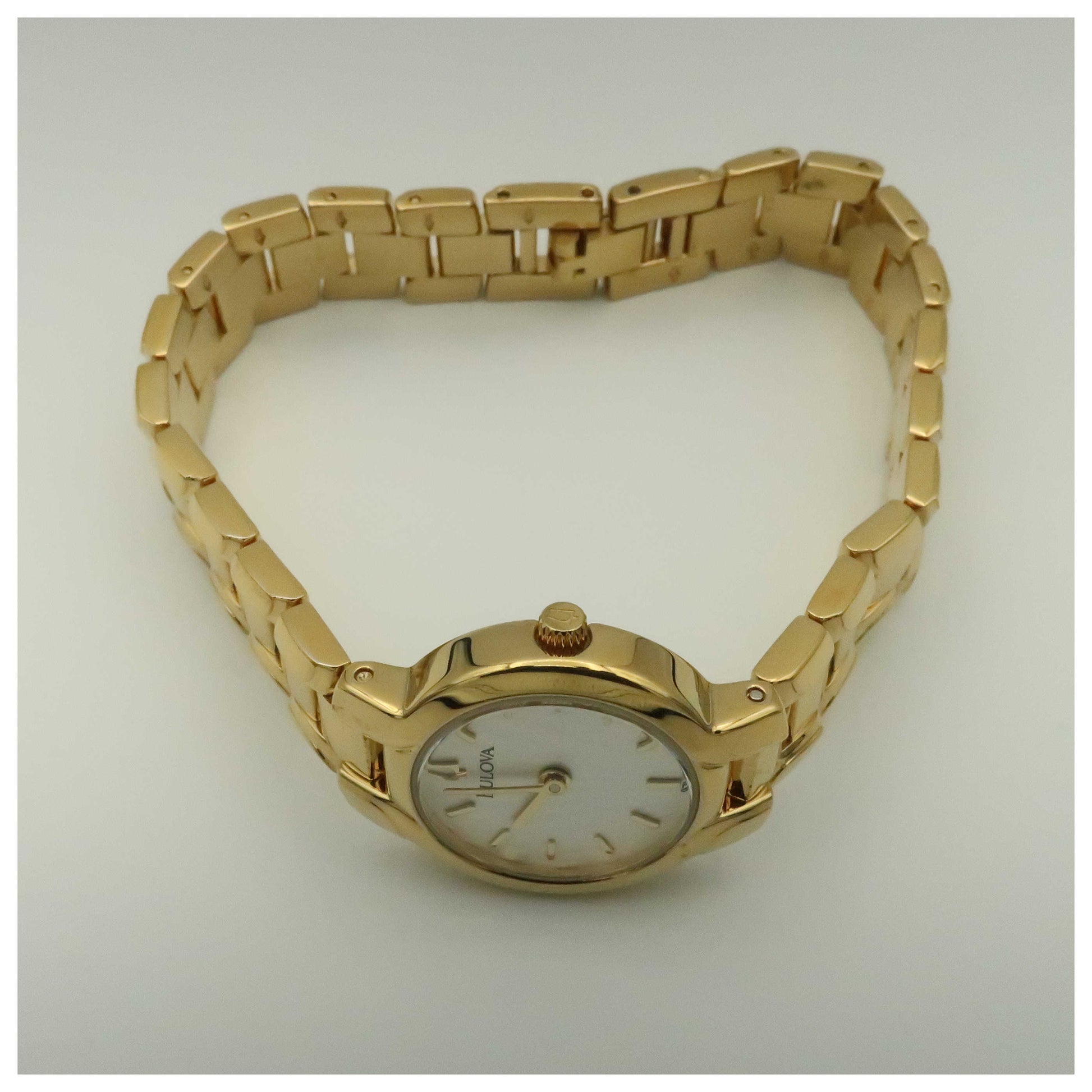 Bulova Bracelet Women's Quartz Watch 97V20-SDV - Image #8
