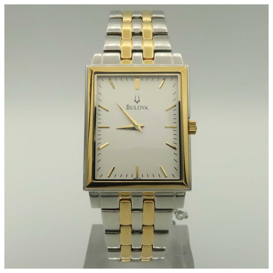 Front view of Bulova Bracelet Men's Quartz Watch 98A115-PO