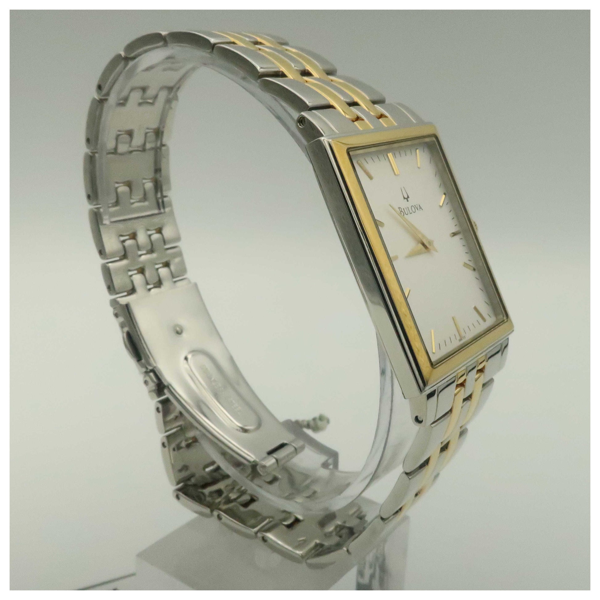 Bulova Bracelet Men's Quartz Watch 98A115-PO - Image #3