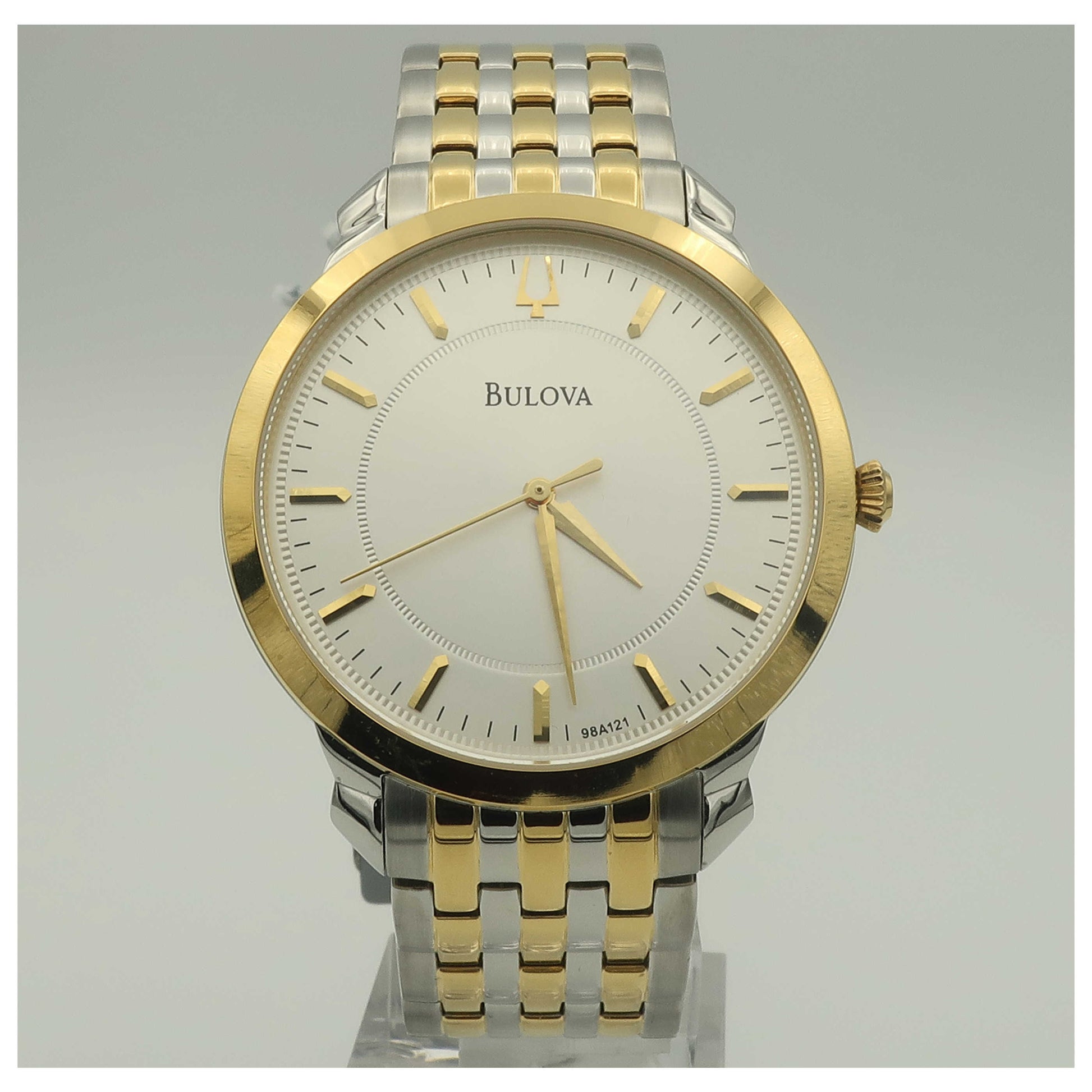 Front view of Bulova Dress Men's Japanese Quartz (Battery-Powered) Watch 98A121-SD