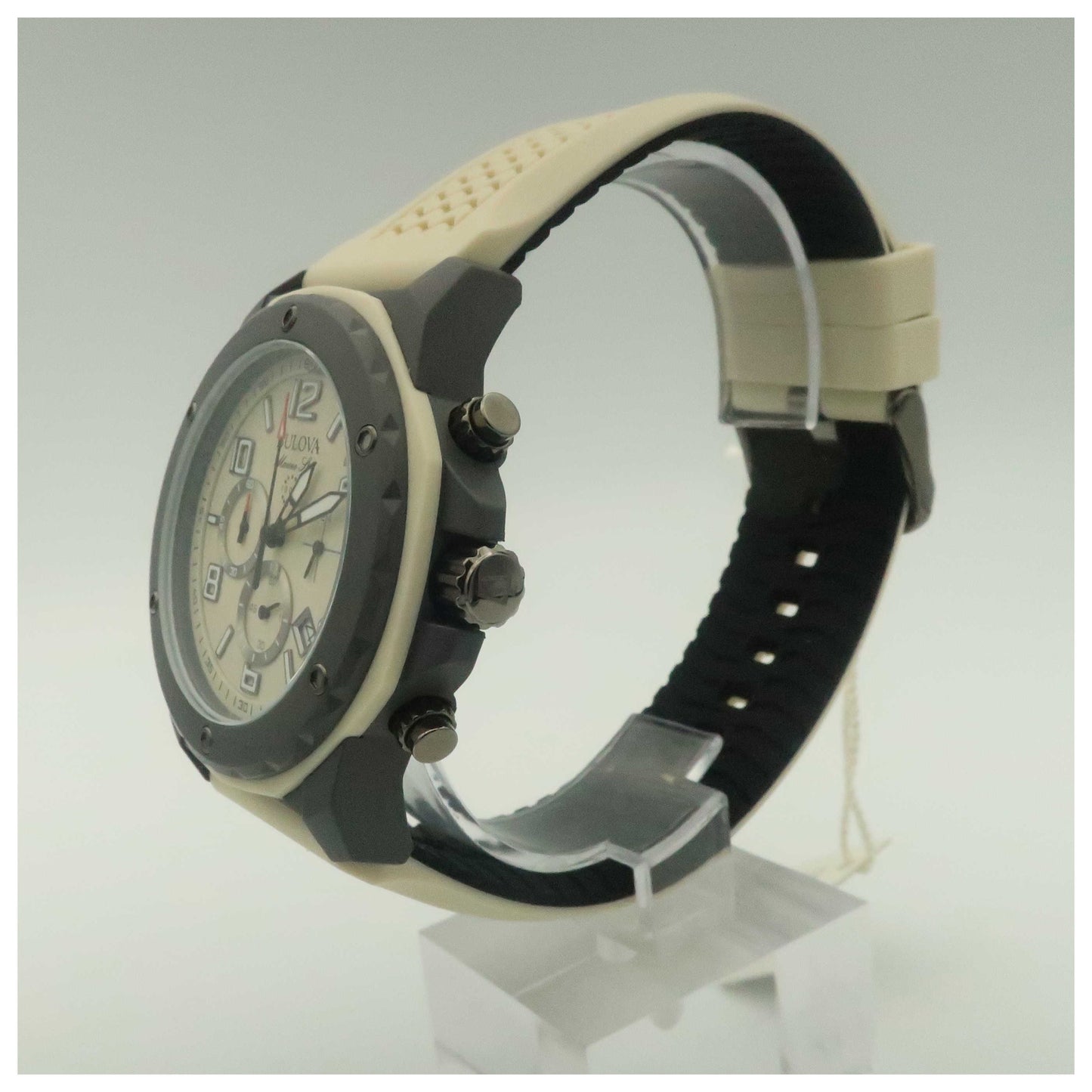 Bulova Marine Star Men's Japanese Quartz (Battery-Powered) Watch 98B201-SDV - Image #4