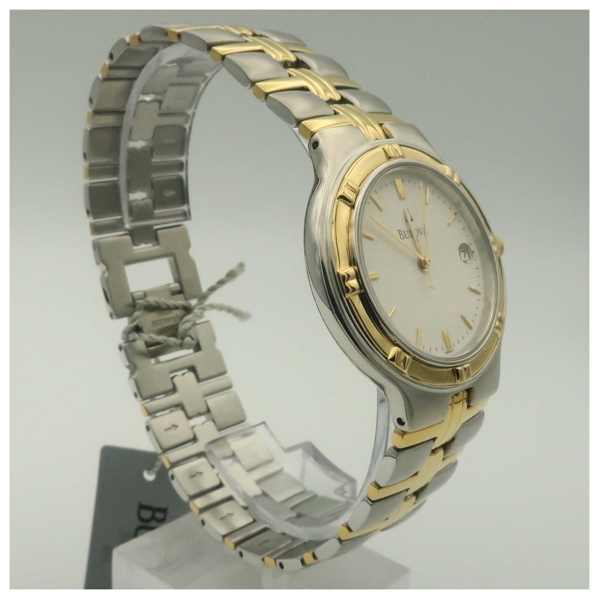 Bulova Dress Men's Quartz Watch 98B52-PO - Image #3