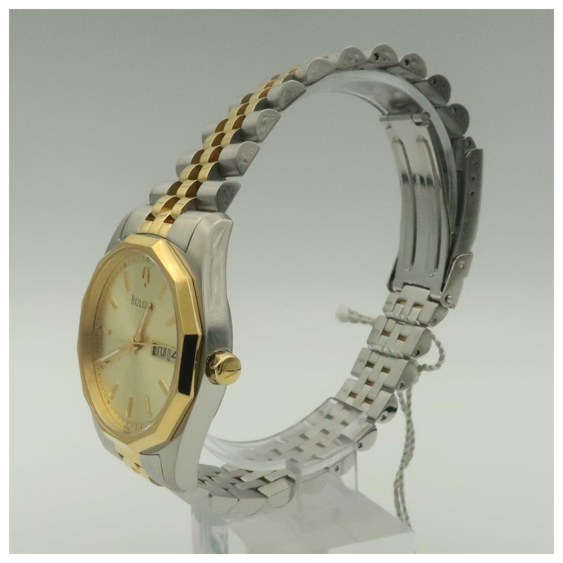 Bulova Dress Men's Quartz Watch 98C002-SDV - Image #4