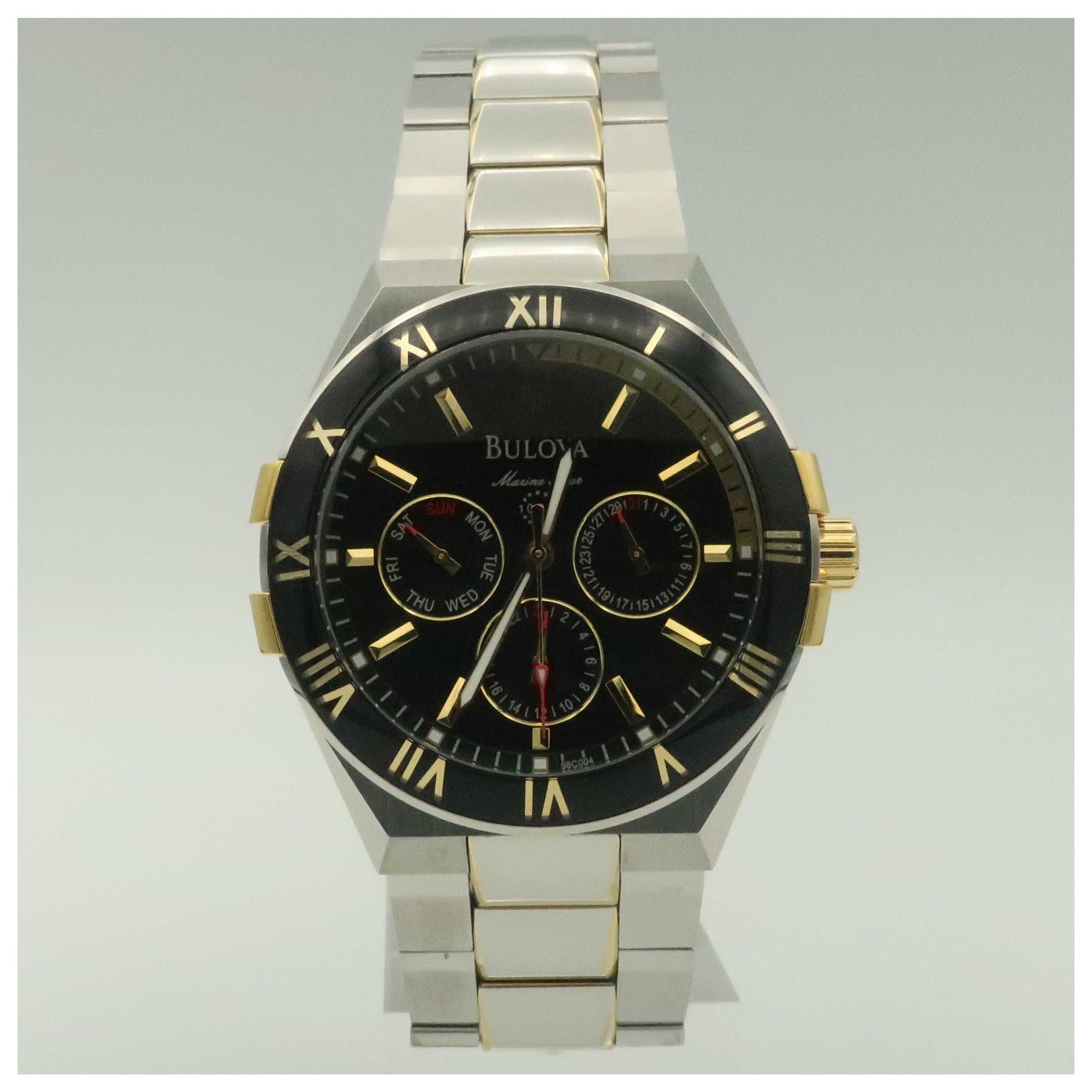 Front view of Bulova Marine Star Men's Japanese Quartz (Battery-Powered) Watch 98C004-SD