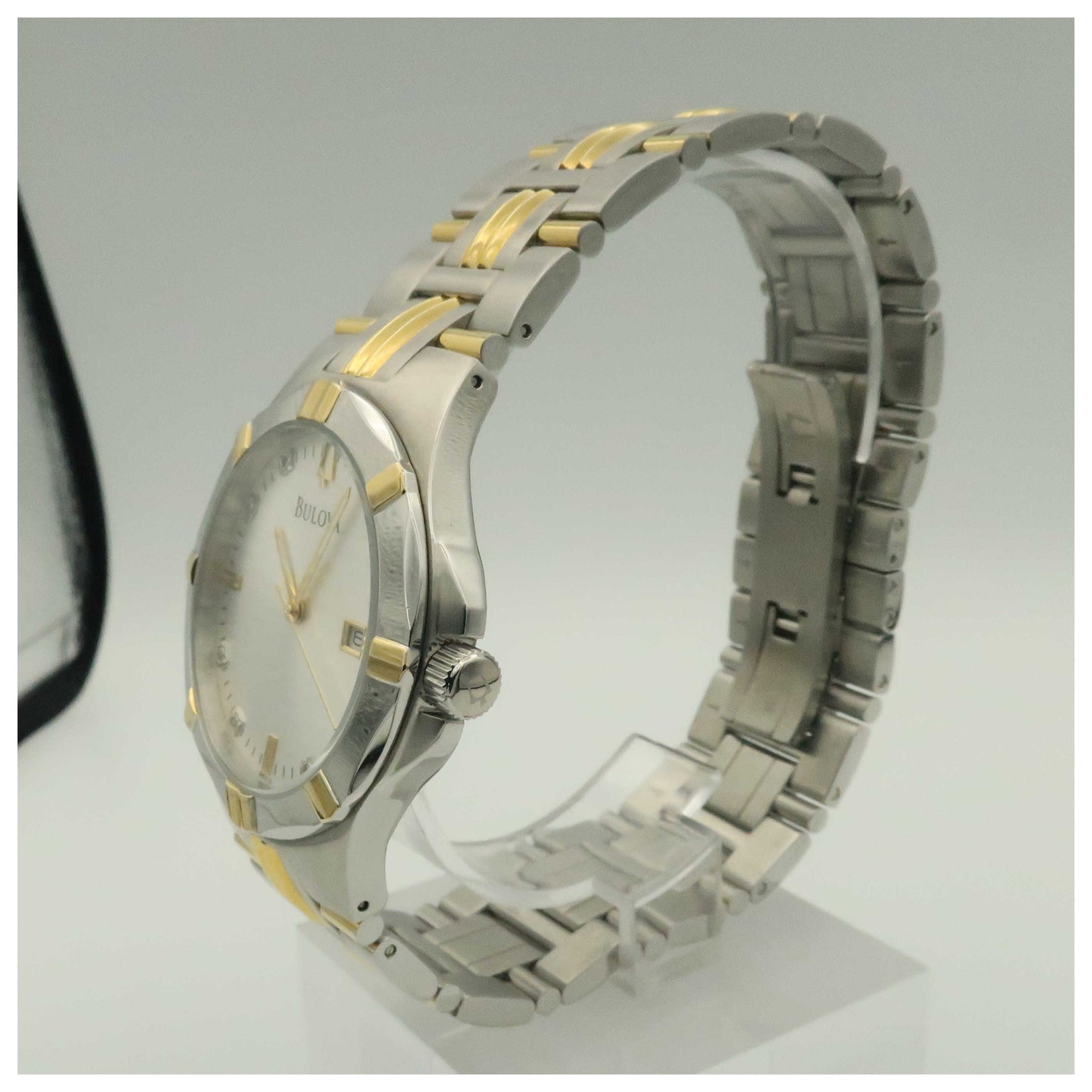 Bulova Diamonds Men's Quartz Watch 98D115-PO - Image #4