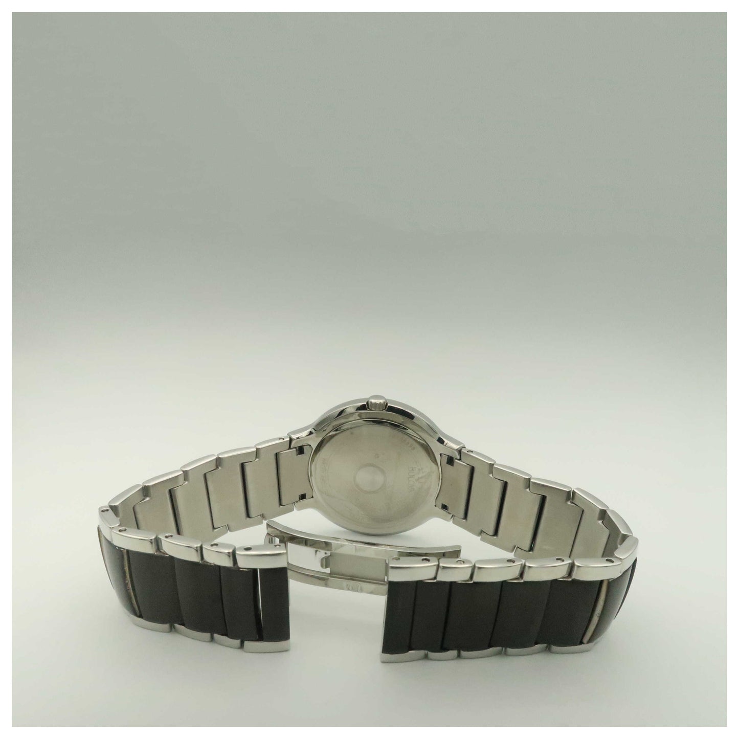 Bulova Diamonds Men's Quartz Watch 98D118-PO - Image #7