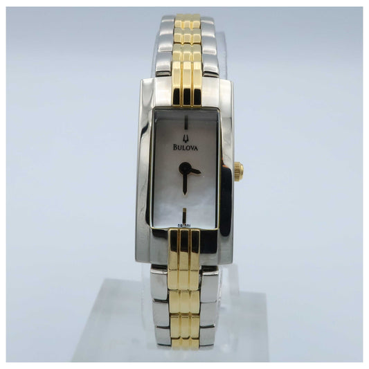 Front view of Bulova Bracelet Women's Quartz Watch 98L001-SDV