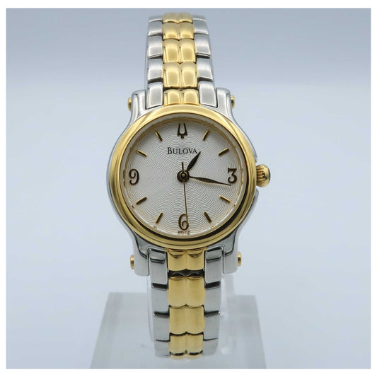 Front view of Bulova Bracelet Women's Quartz Watch 98L113-SDV