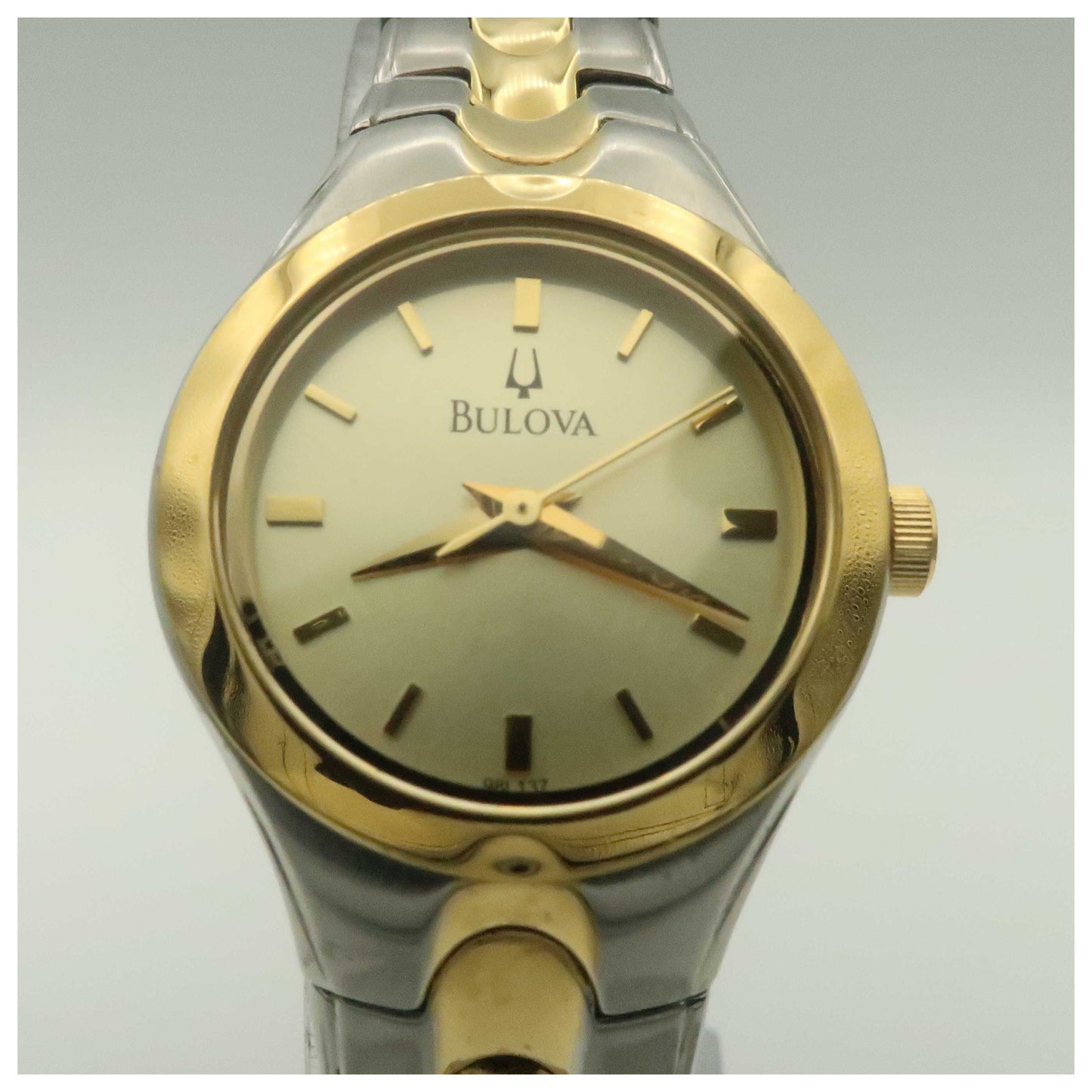 Bulova Dress Women's Quartz Watch 98L137-PO - Image #5