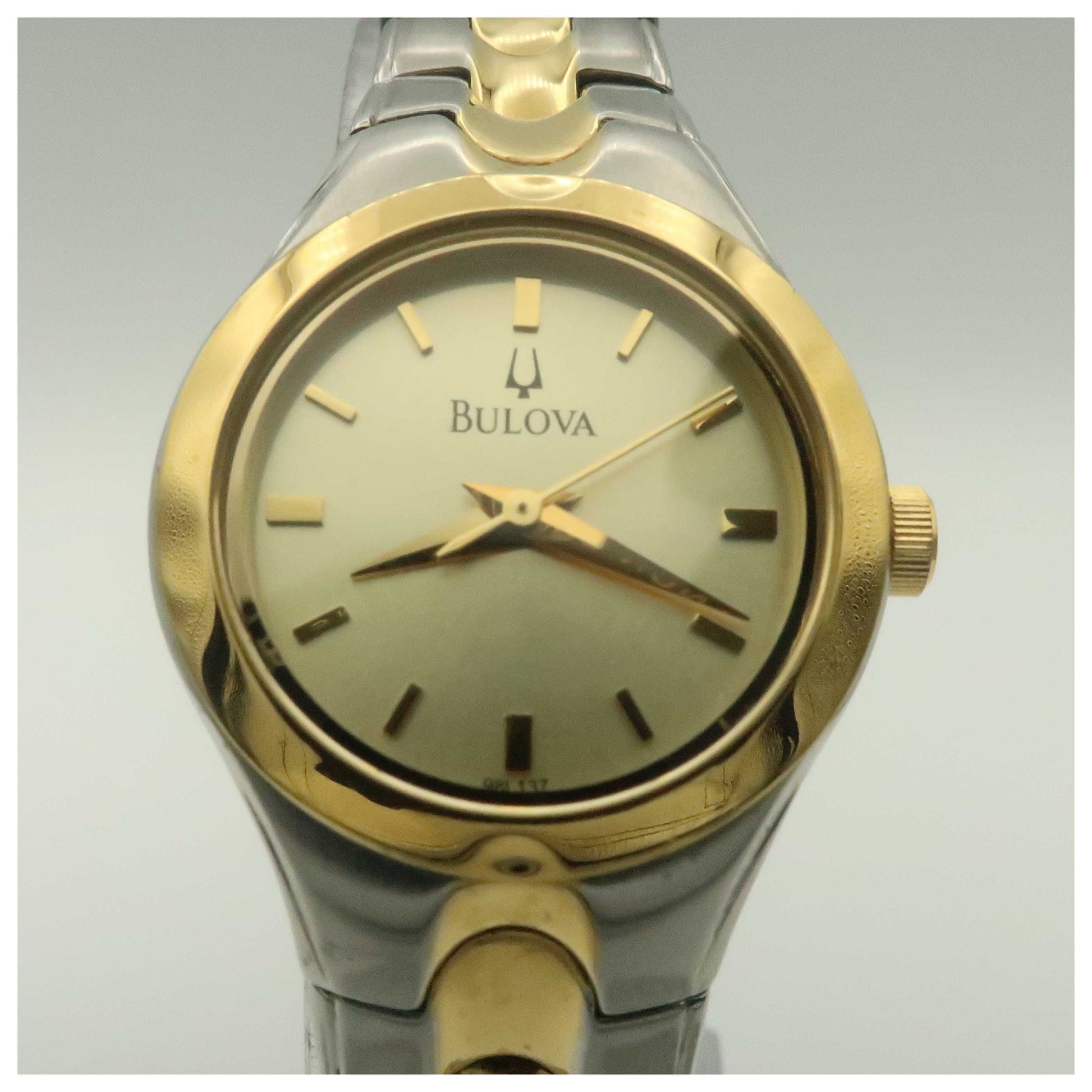 Bulova Dress Women's Quartz Watch 98L137-PO - Image #5