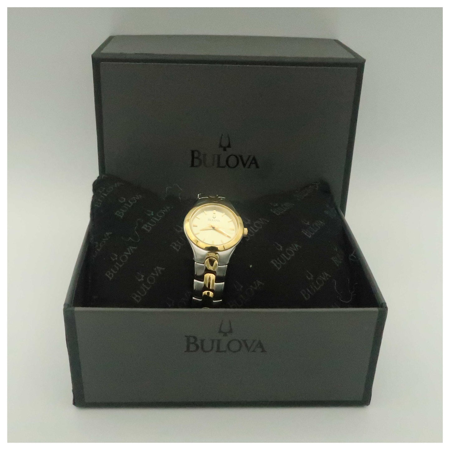 Bulova Dress Women's Quartz Watch 98L137-PO - Image #6