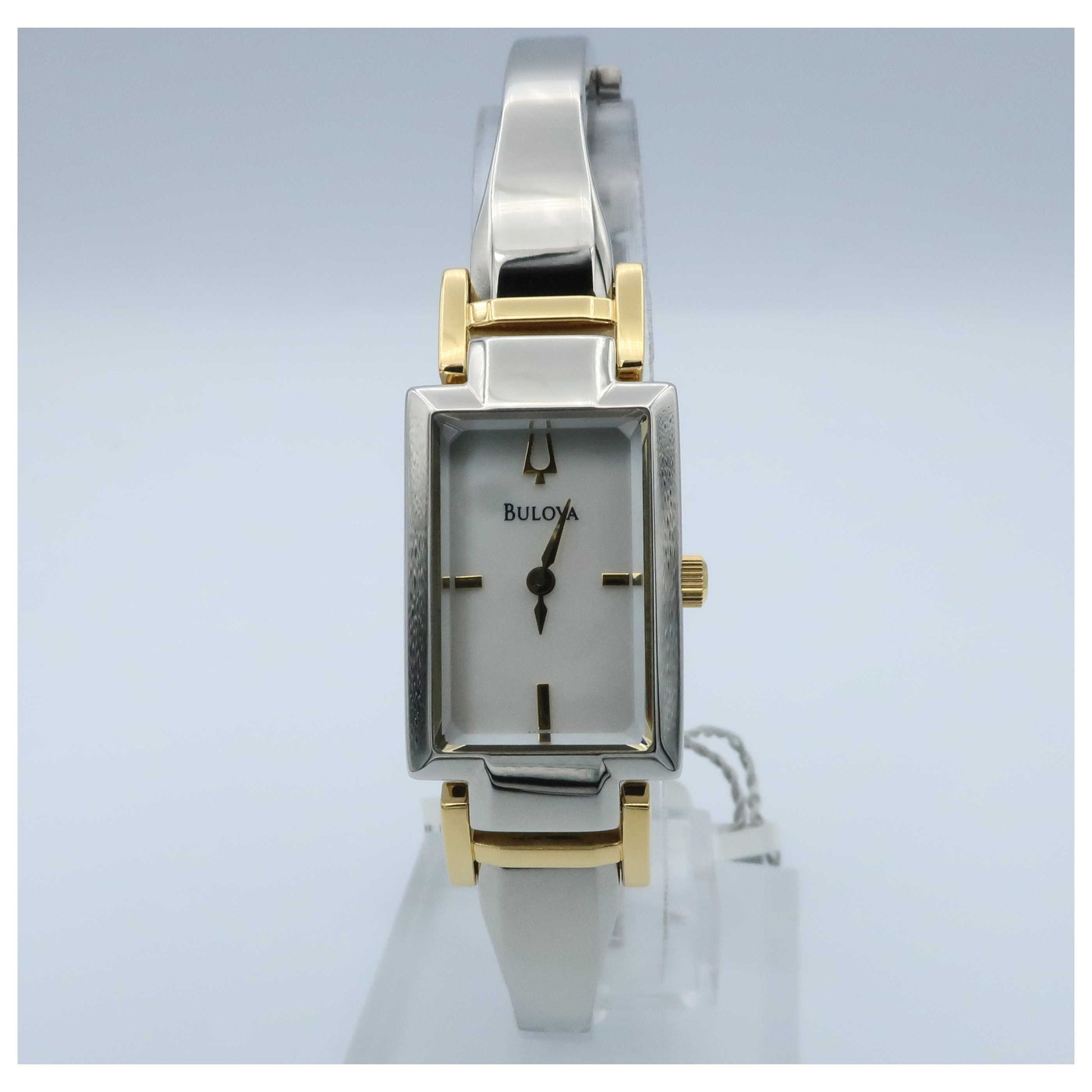 Front view of Bulova Dress Women's Japanese Quartz (Battery-Powered) Watch 98L149-PO