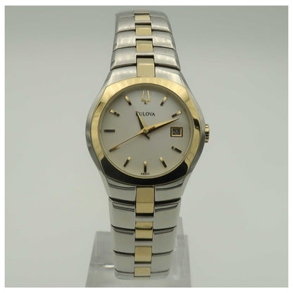 Front view of Bulova Bracelet Women's Quartz Watch 98M101-SDV