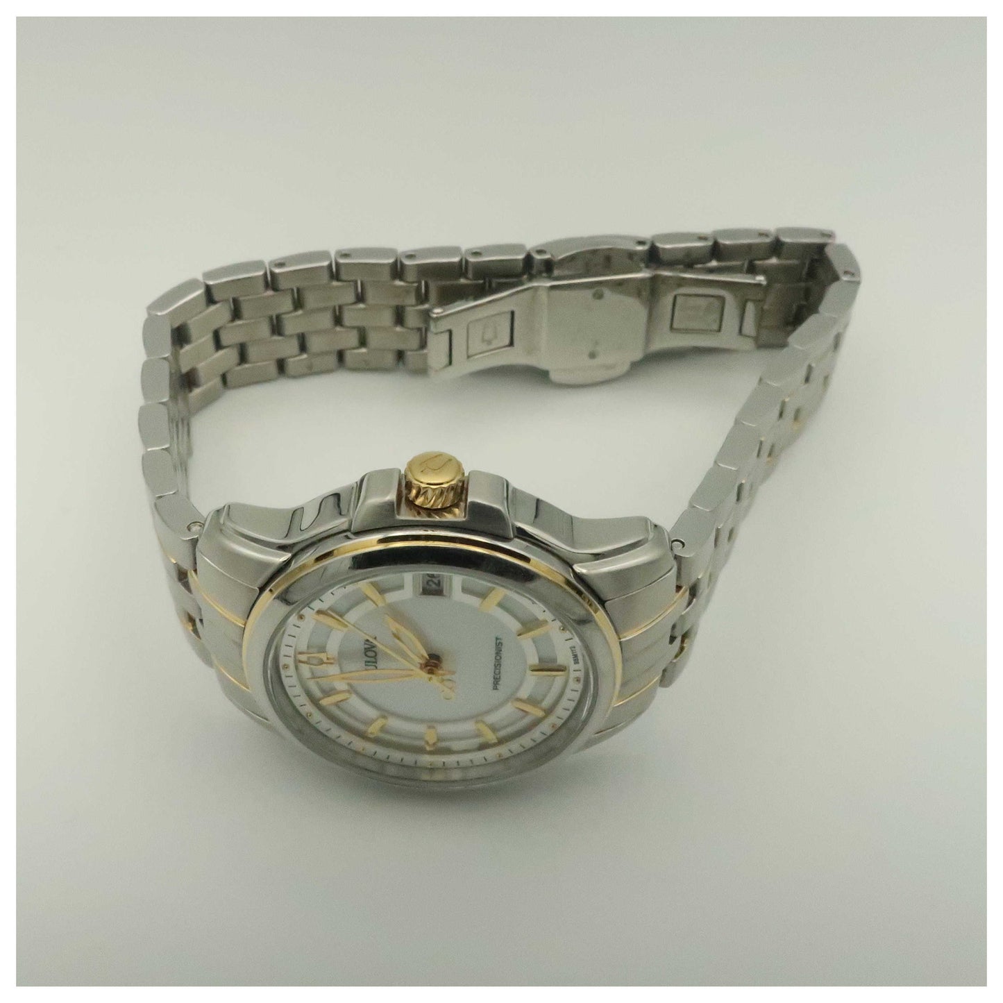 Bulova Precisionist Women's Japanese Quartz (Battery-Powered) Watch 98M112-PO - Image #8