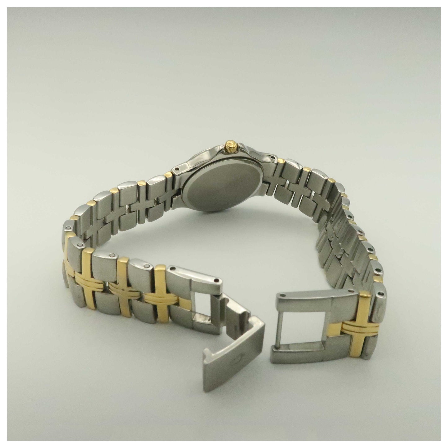 Bulova Dress Women's Quartz Watch 98M36-PO - Image #7