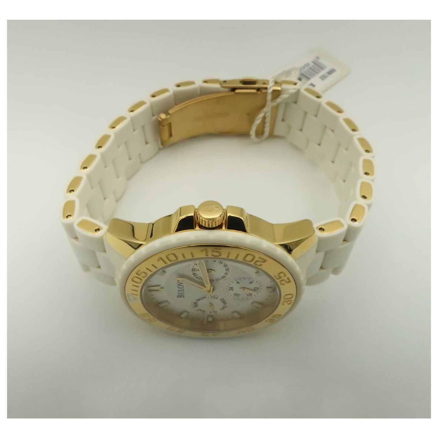 Bulova Classic Women's Japanese Quartz (Battery-Powered) Watch 98N102-SD - Image #8