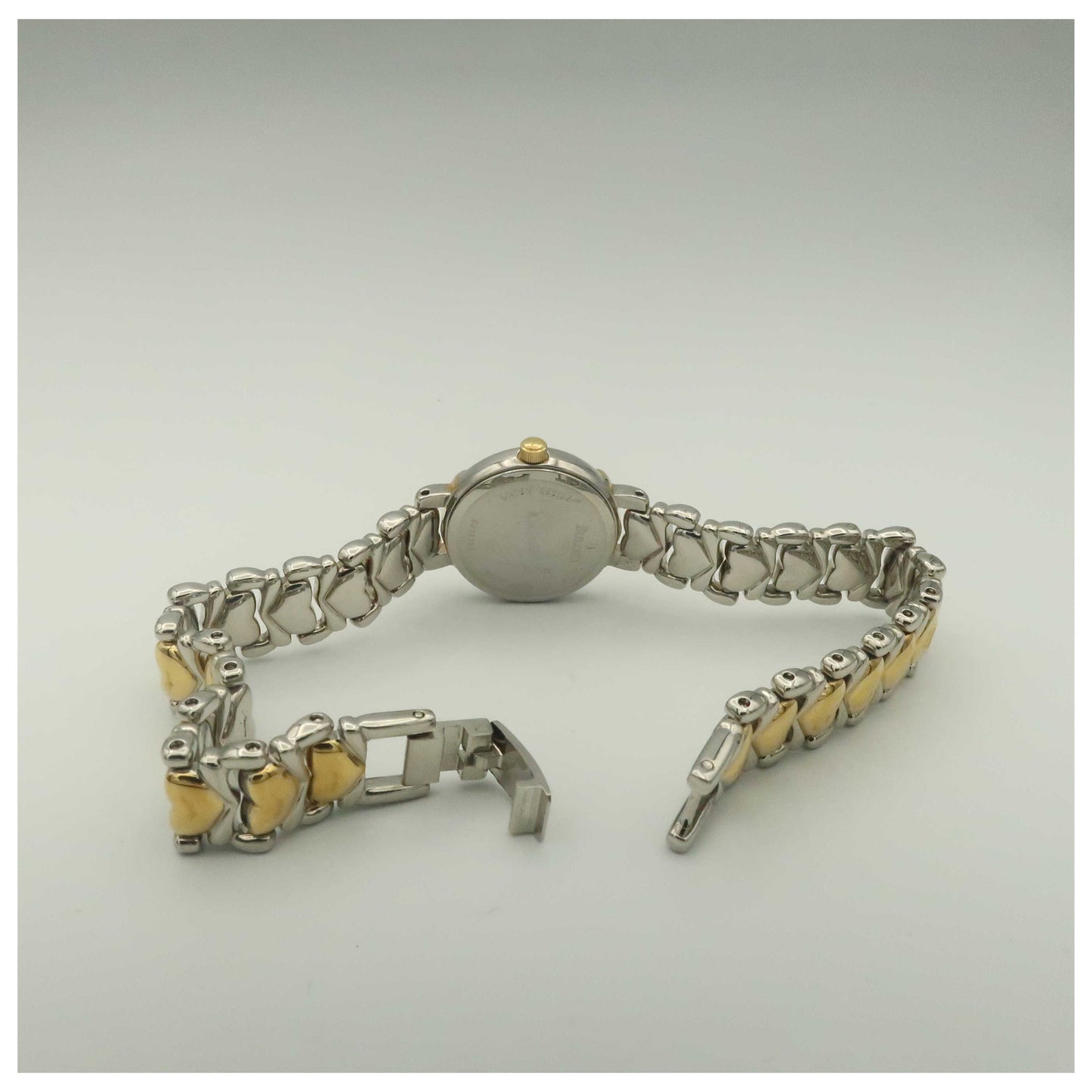 Bulova Diamonds Women's Quartz Watch 98P11-PO - Image #7