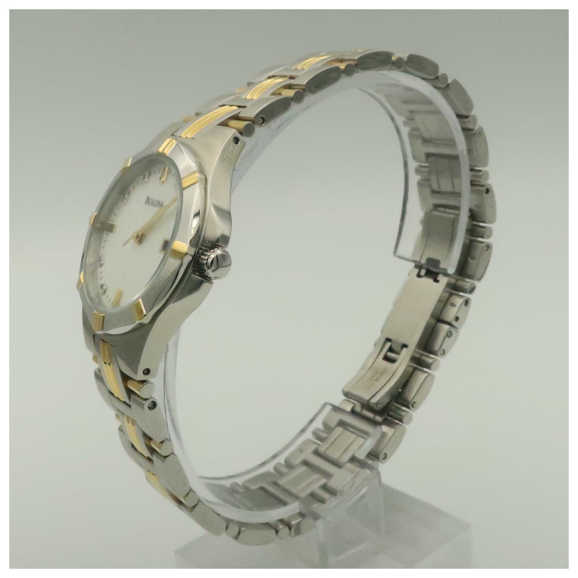 Bulova Diamonds Women's Quartz Watch 98P116-PO - Image #4