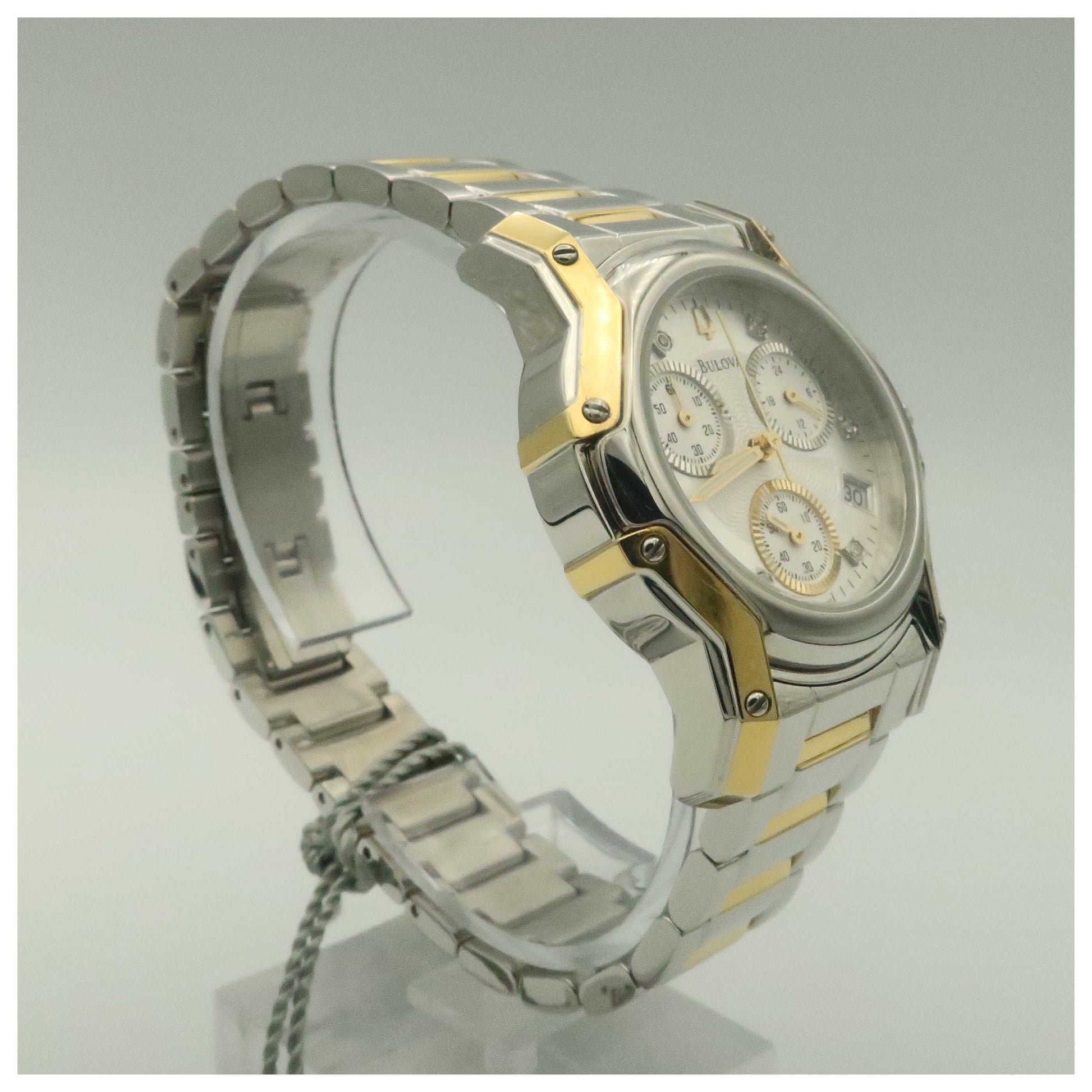 Bulova Wintermoor Women's Quartz Watch 98P120-PO - Image #3